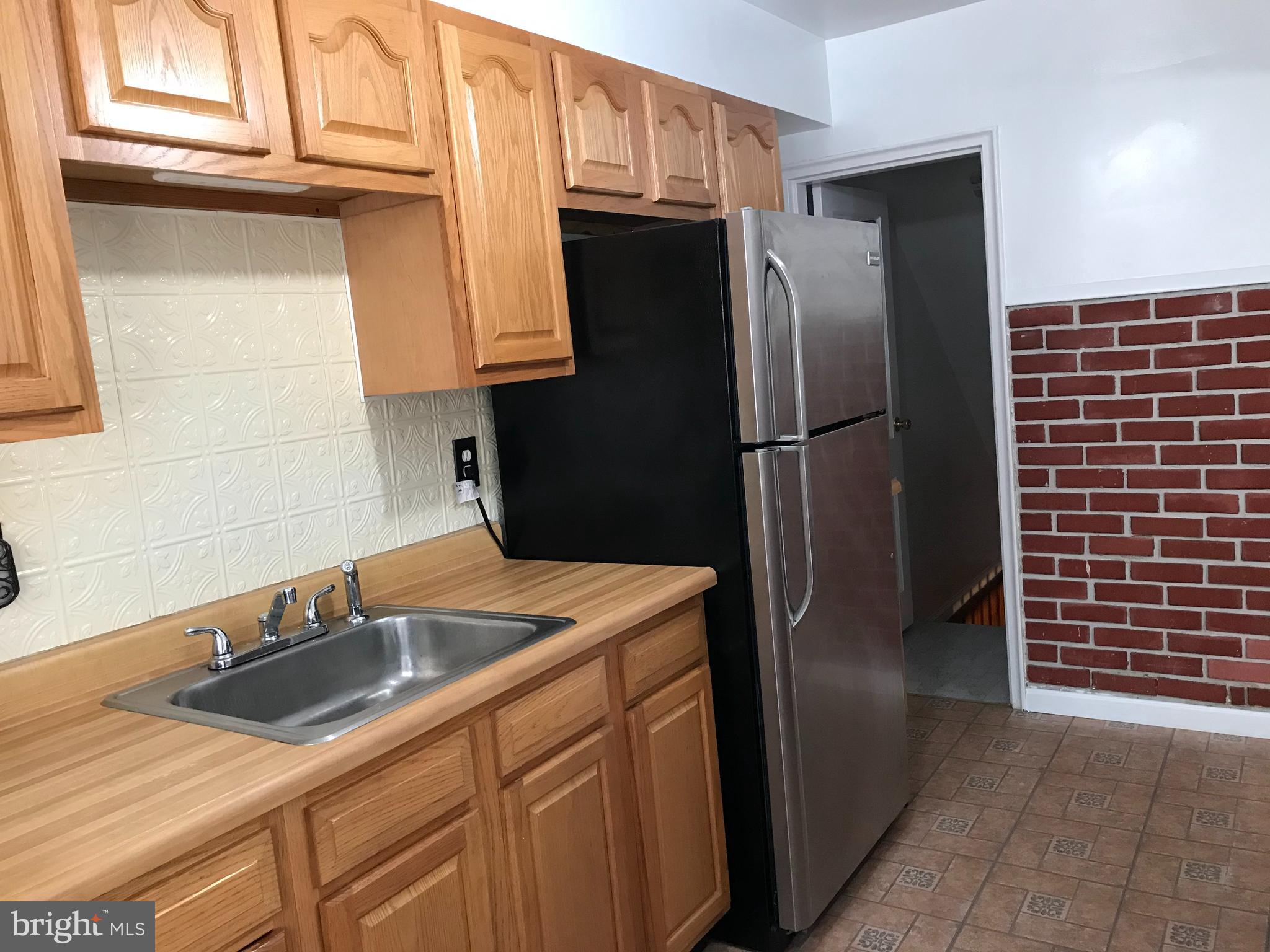 WEST HILLS - Residential