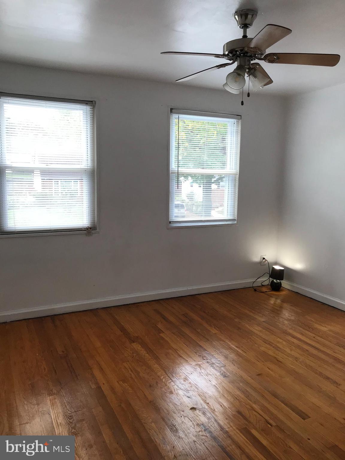 WEST HILLS - Residential