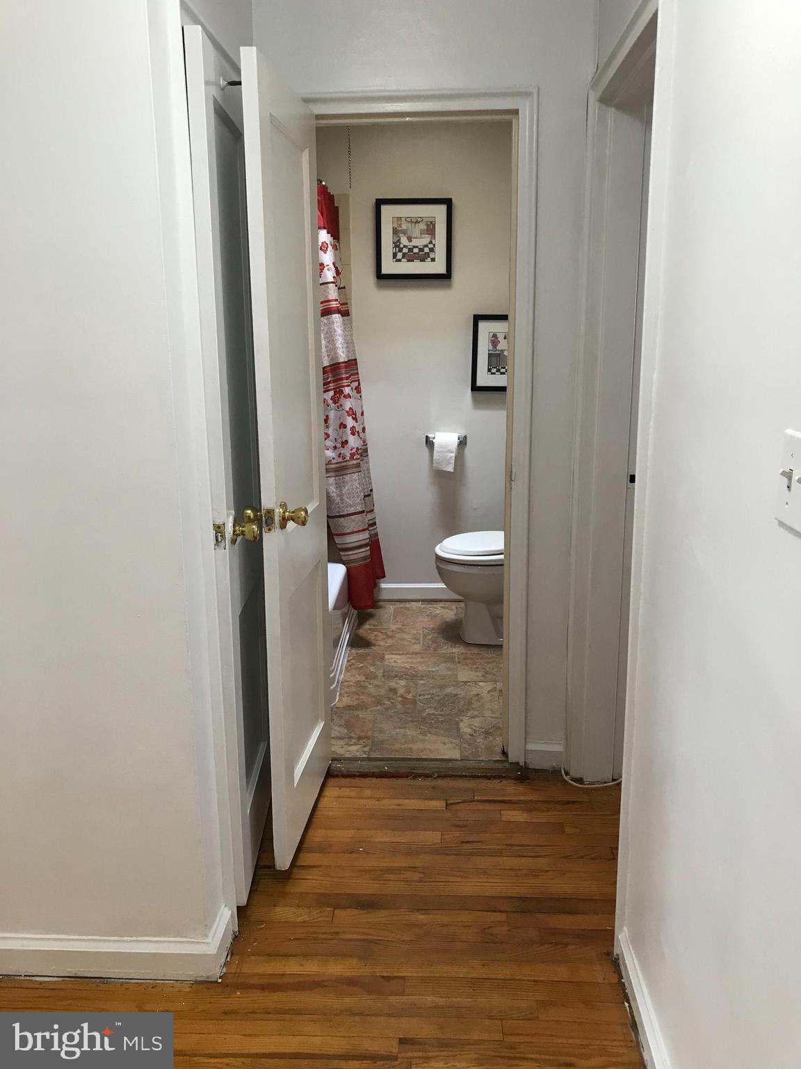 WEST HILLS - Residential