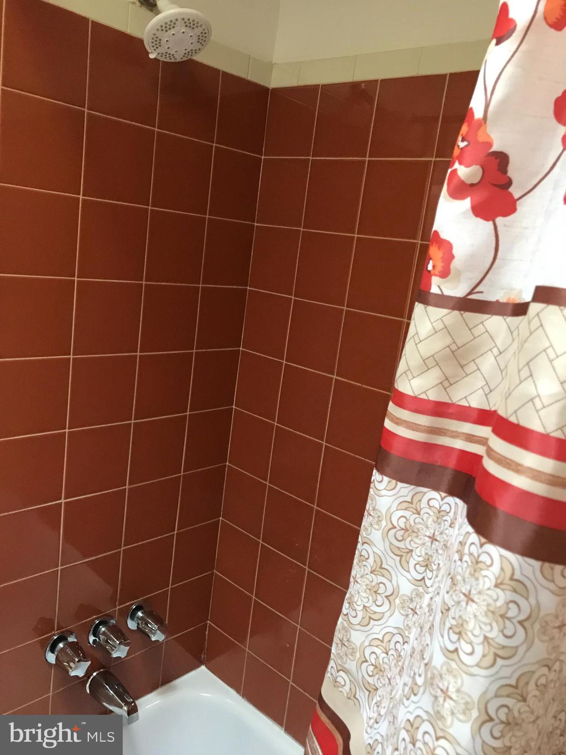 WEST HILLS - Residential