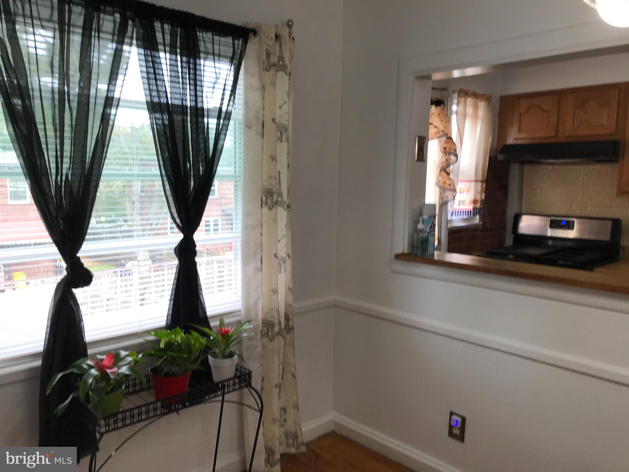 WEST HILLS - Residential