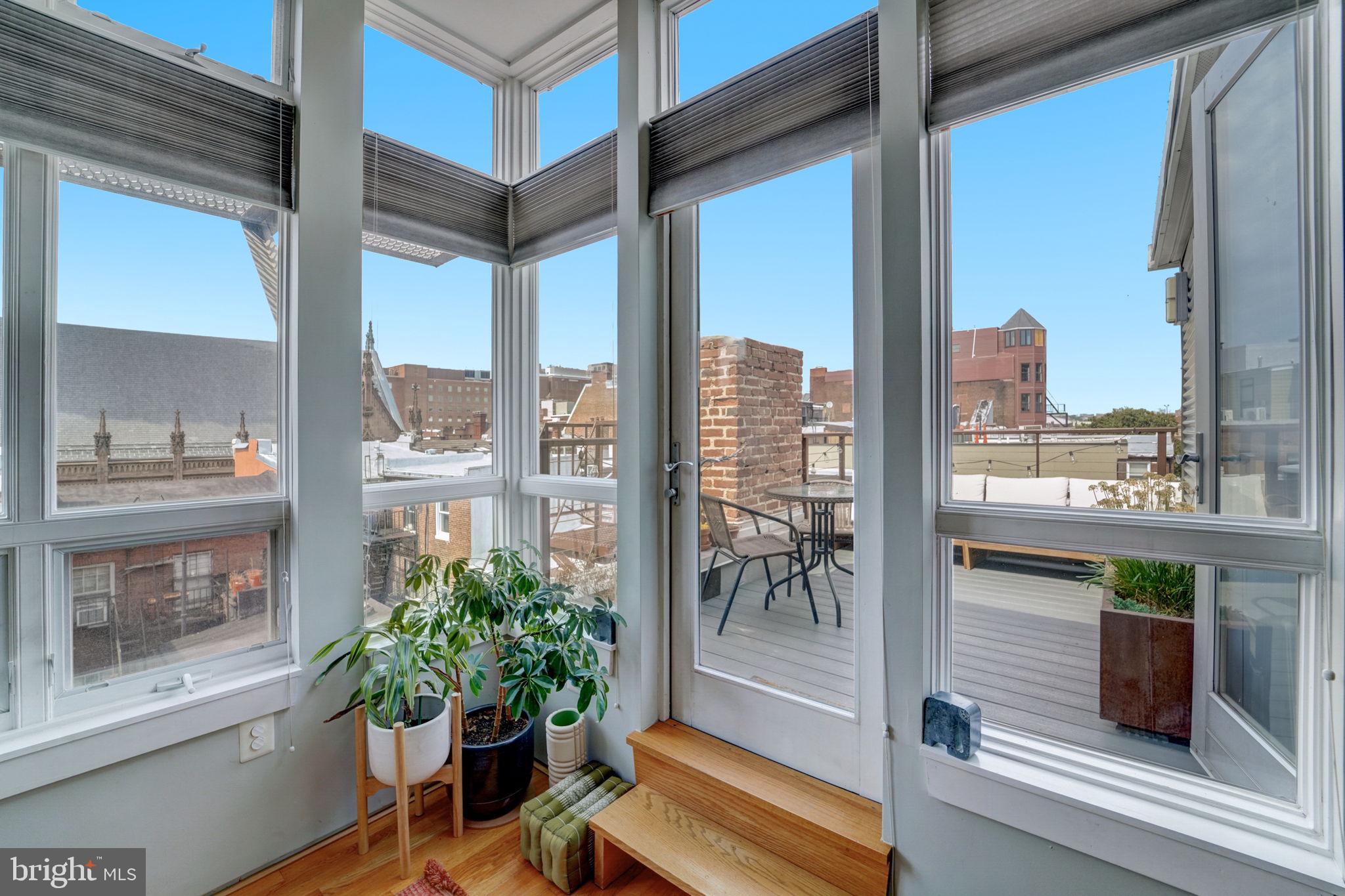 MOUNT VERNON PLACE HISTORIC DISTRICT - Residential