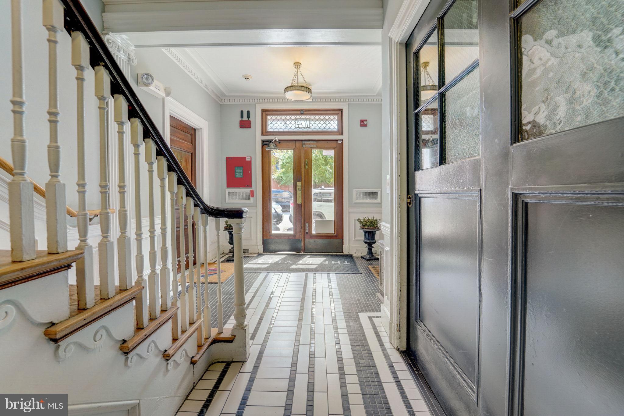 MOUNT VERNON PLACE HISTORIC DISTRICT - Residential