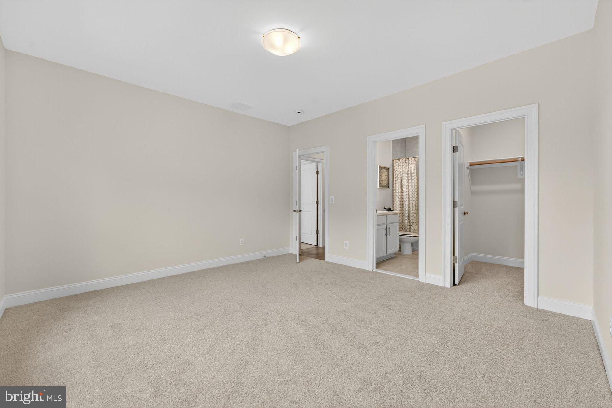 VIENNA HILLS - Residential