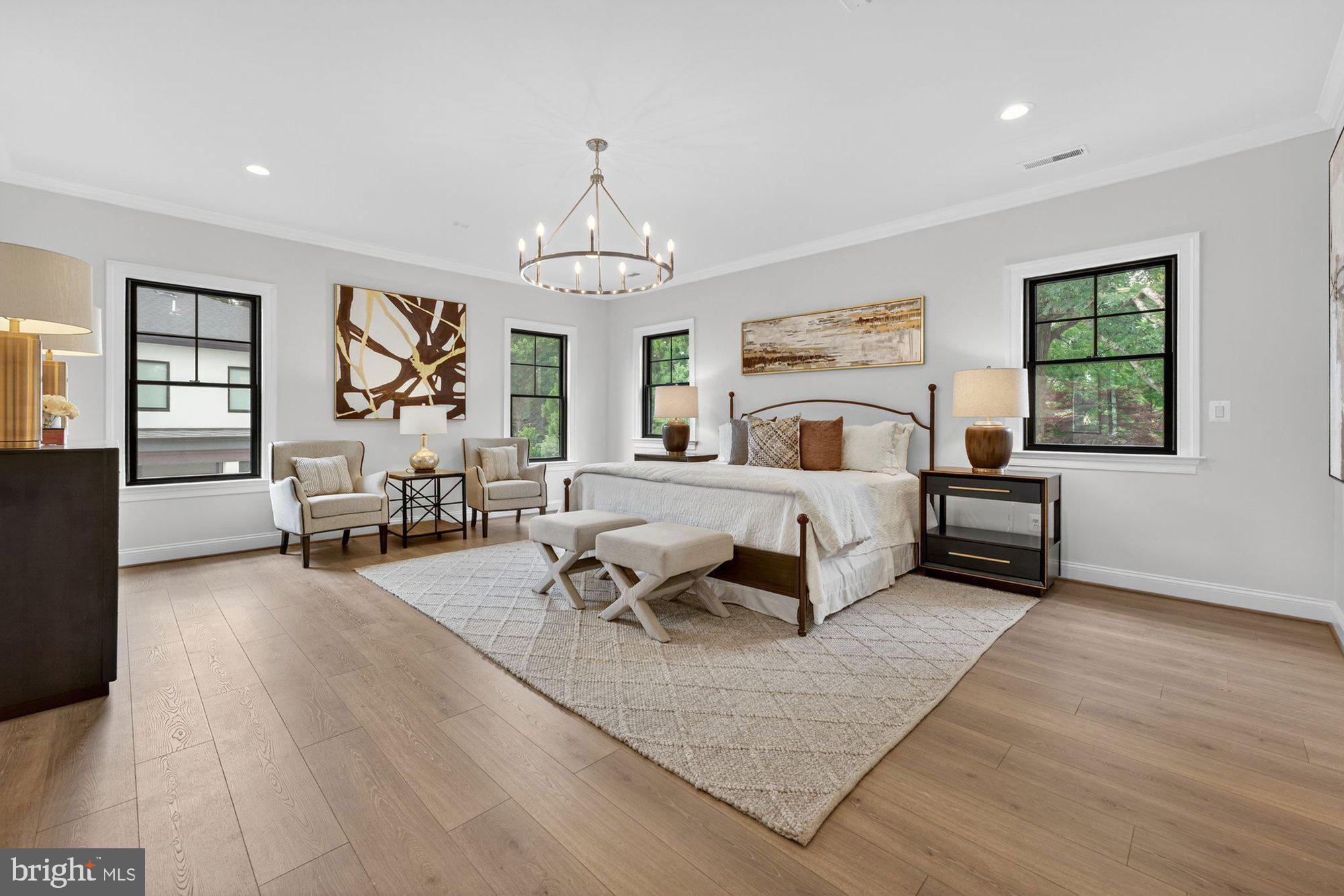 VIENNA HILLS - Residential