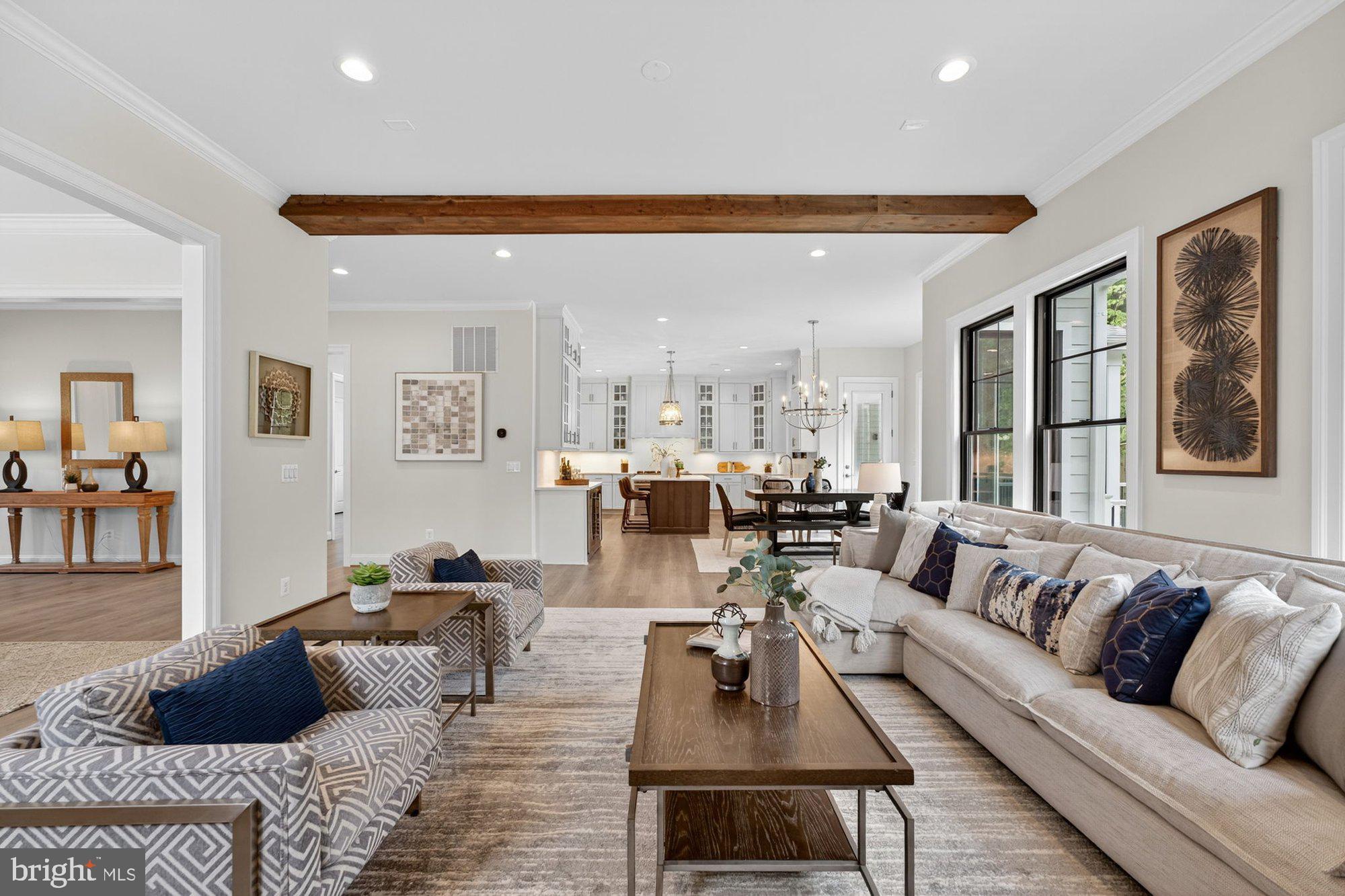 VIENNA HILLS - Residential