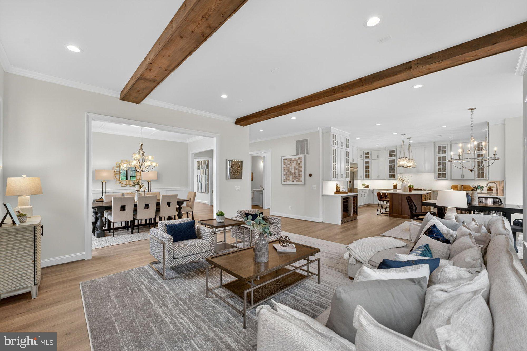 VIENNA HILLS - Residential