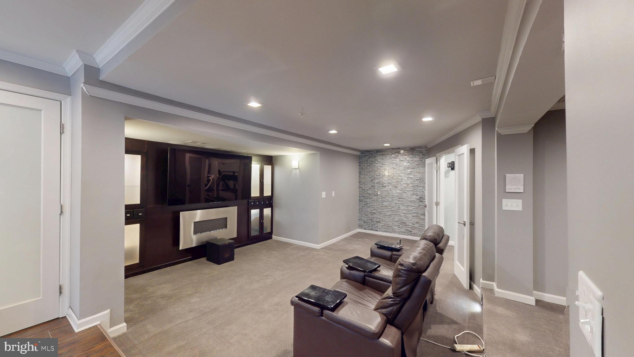 GLENN STATION - Residential