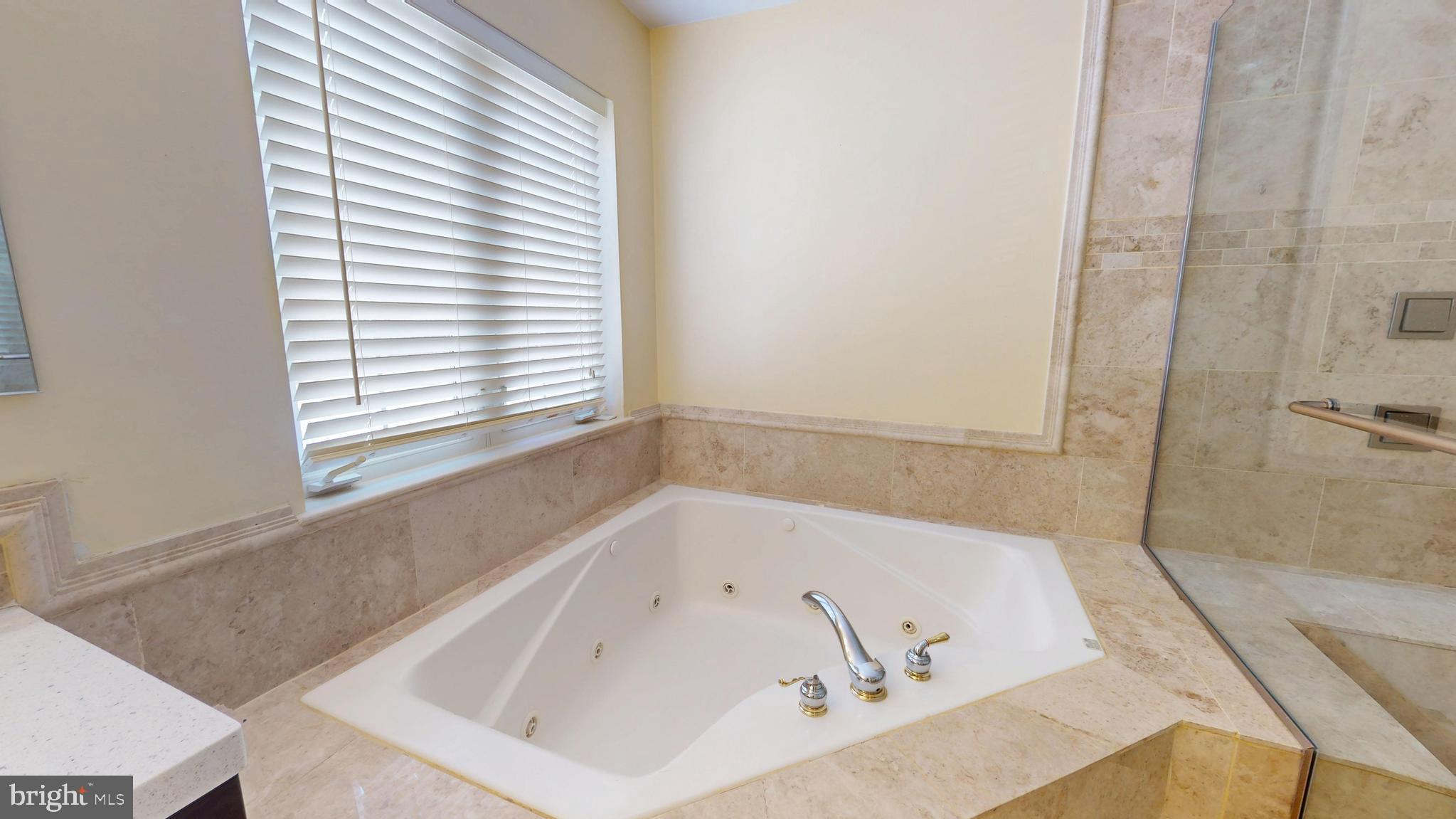 GLENN STATION - Residential