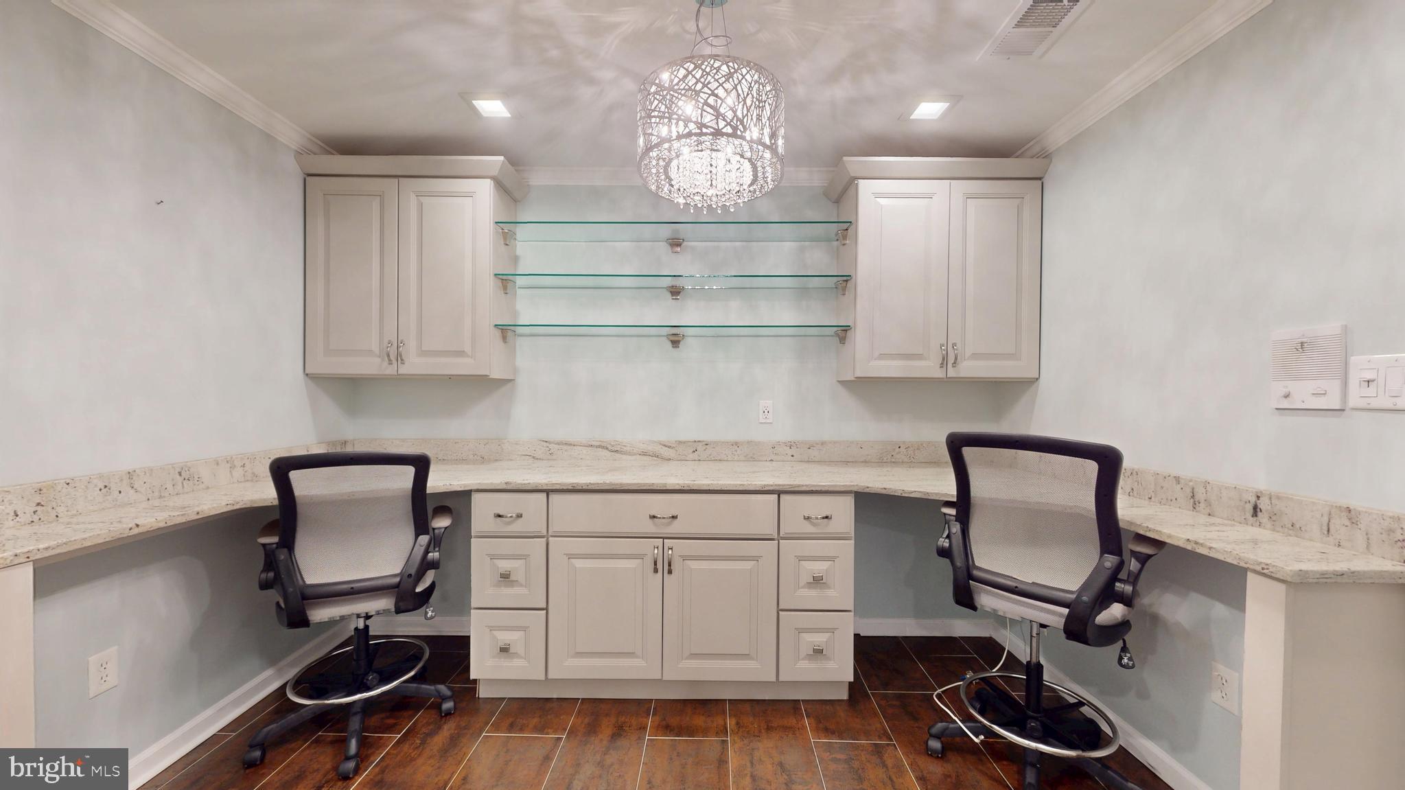 GLENN STATION - Residential