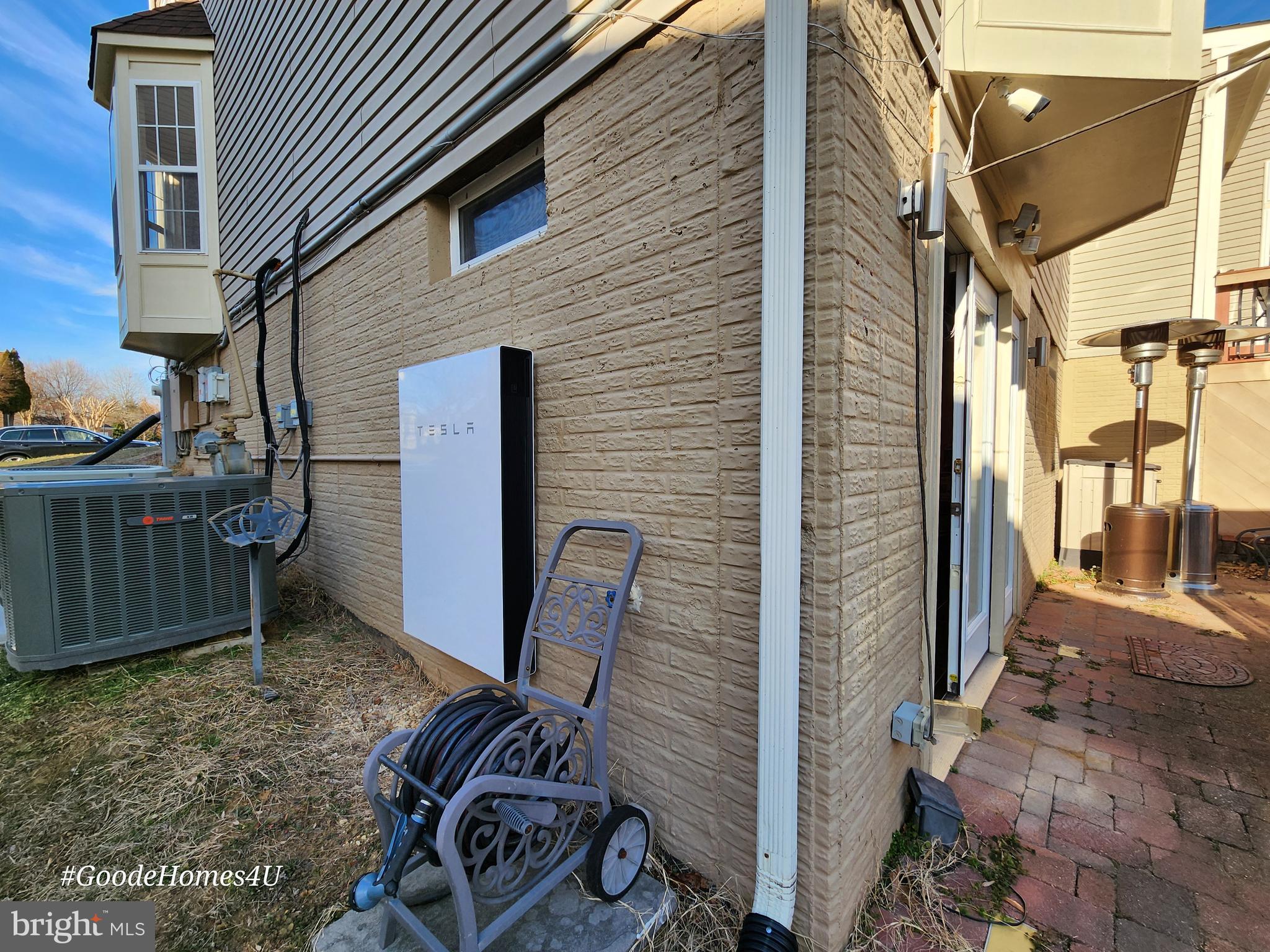 GLENN STATION - Residential