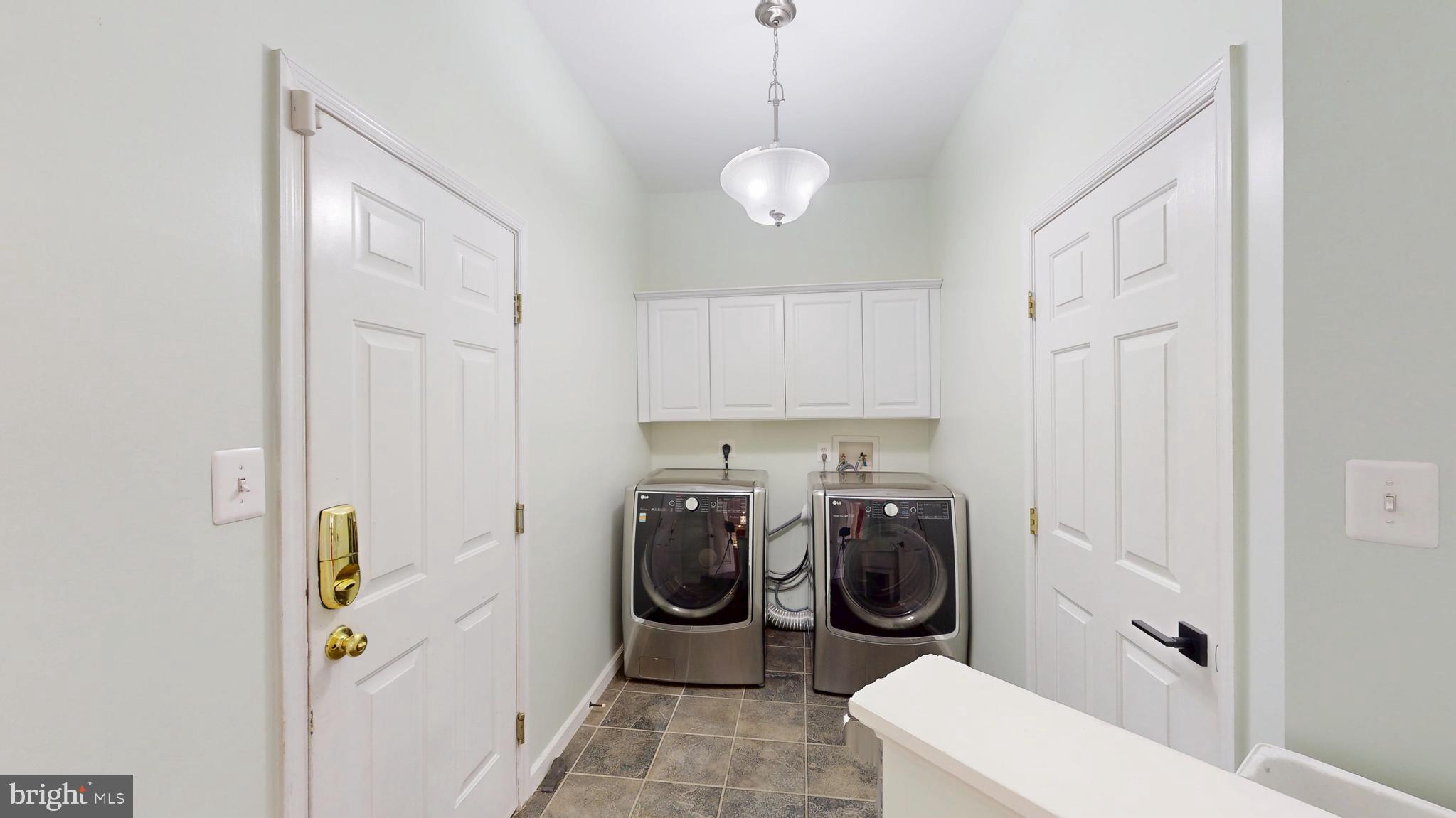 GLENN STATION - Residential