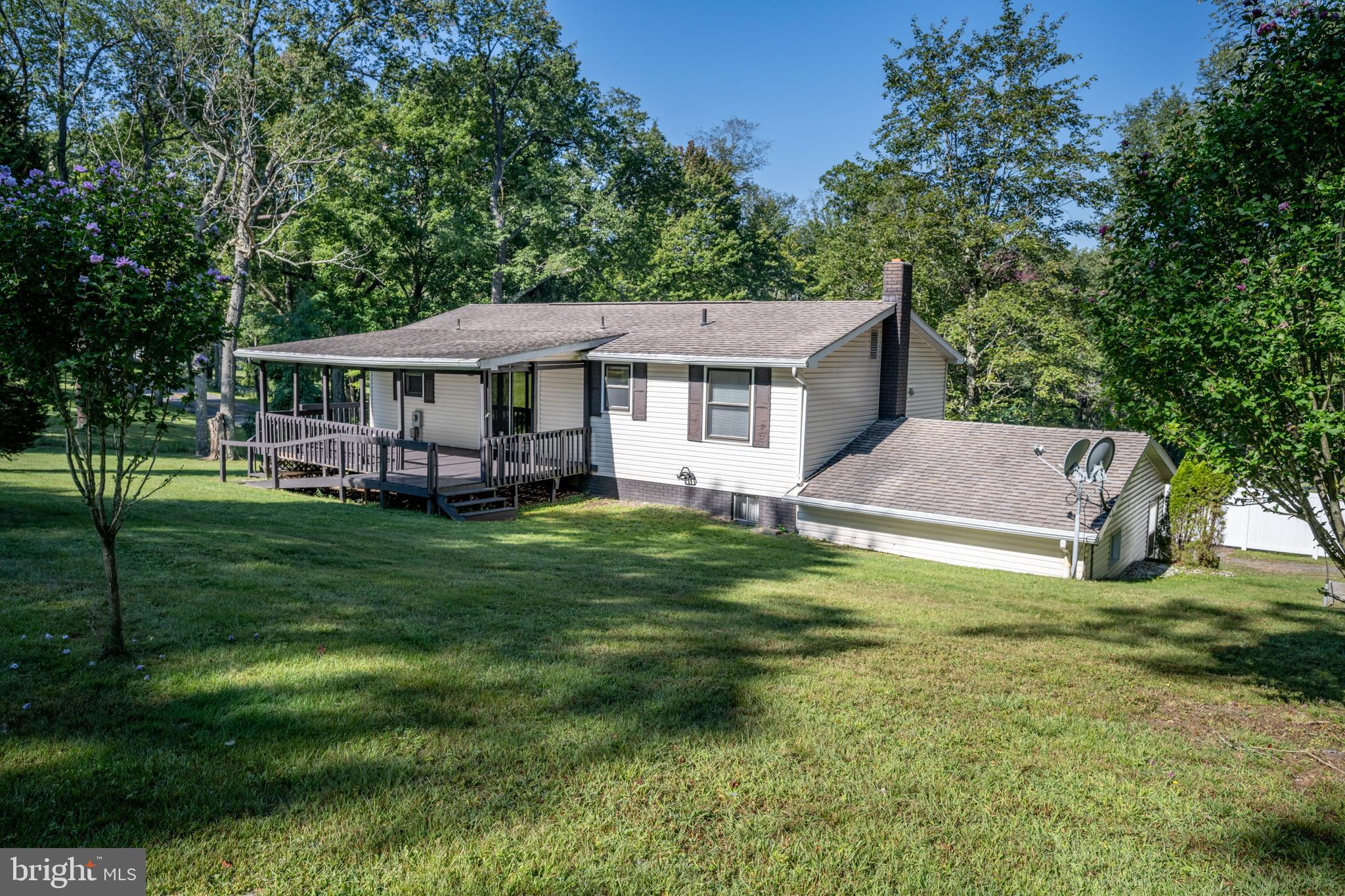 TURKEY NECK - Residential