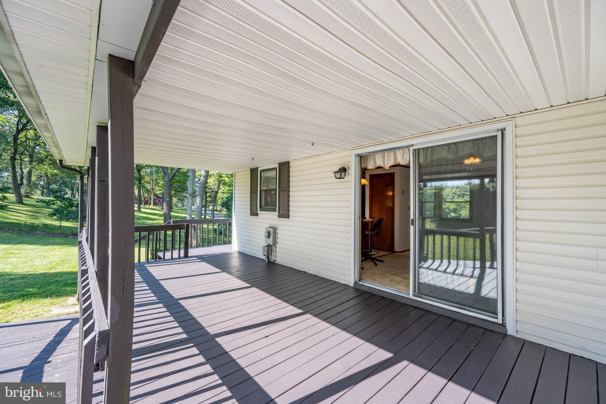 TURKEY NECK - Residential