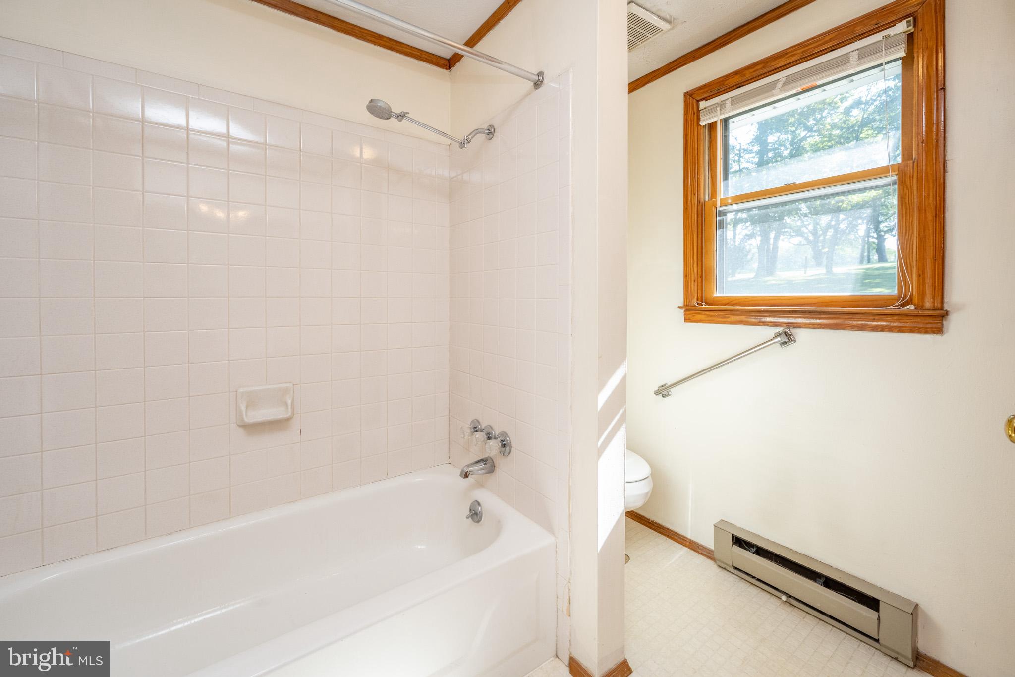 TURKEY NECK - Residential