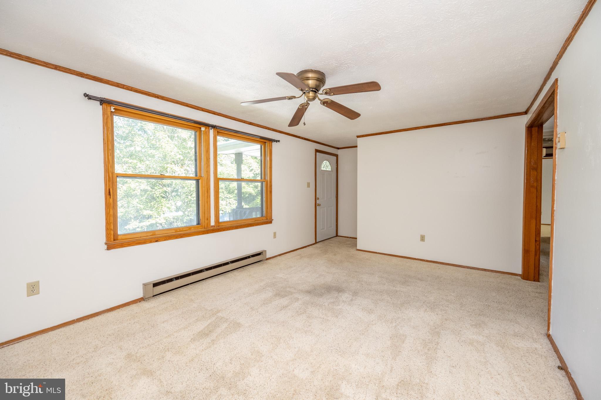 TURKEY NECK - Residential