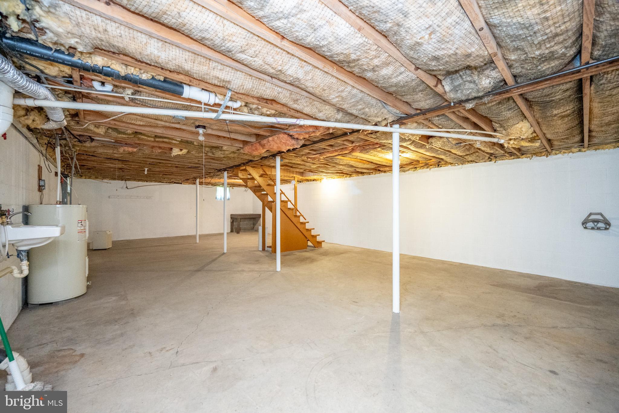 TURKEY NECK - Residential