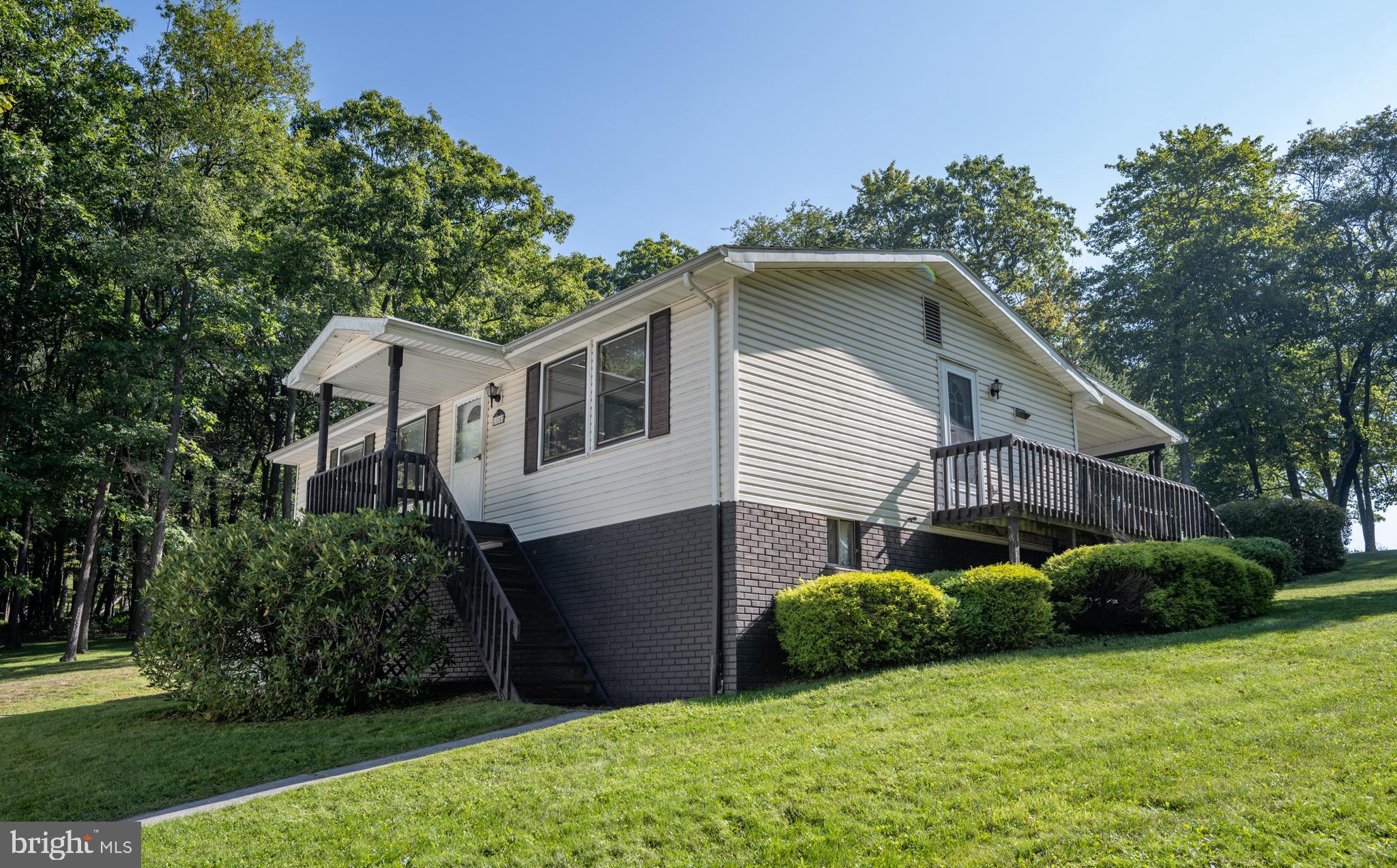 TURKEY NECK - Residential