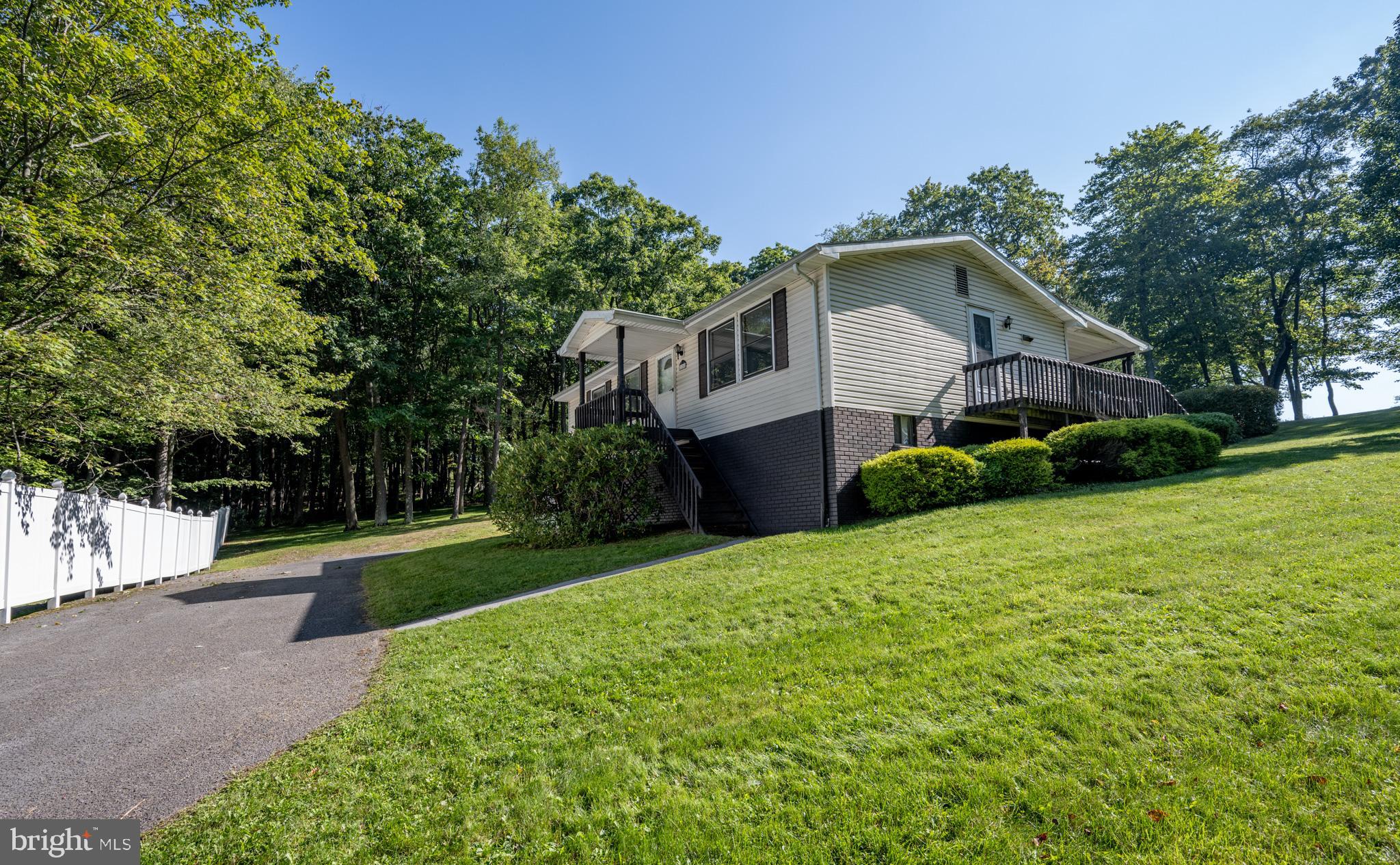 TURKEY NECK - Residential