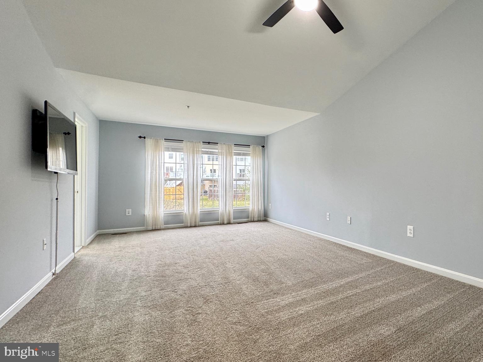 WHITTIER - Residential Lease