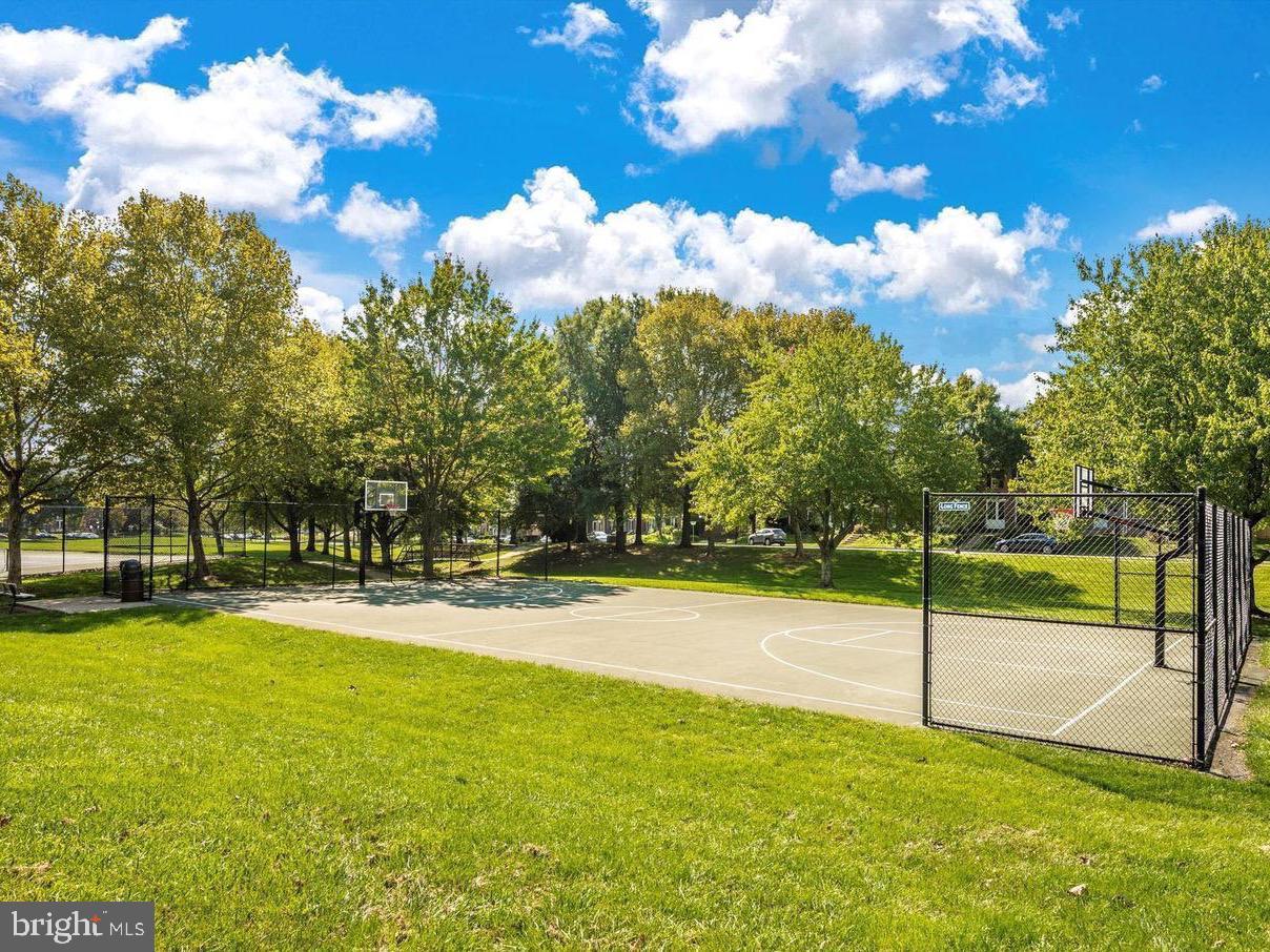 WHITTIER - Residential Lease