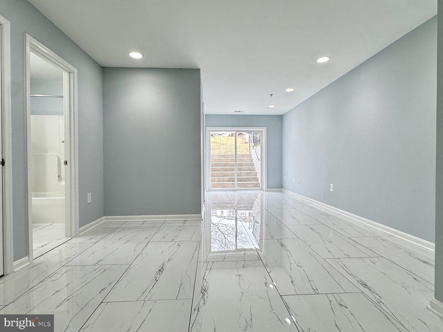 WHITTIER - Residential Lease