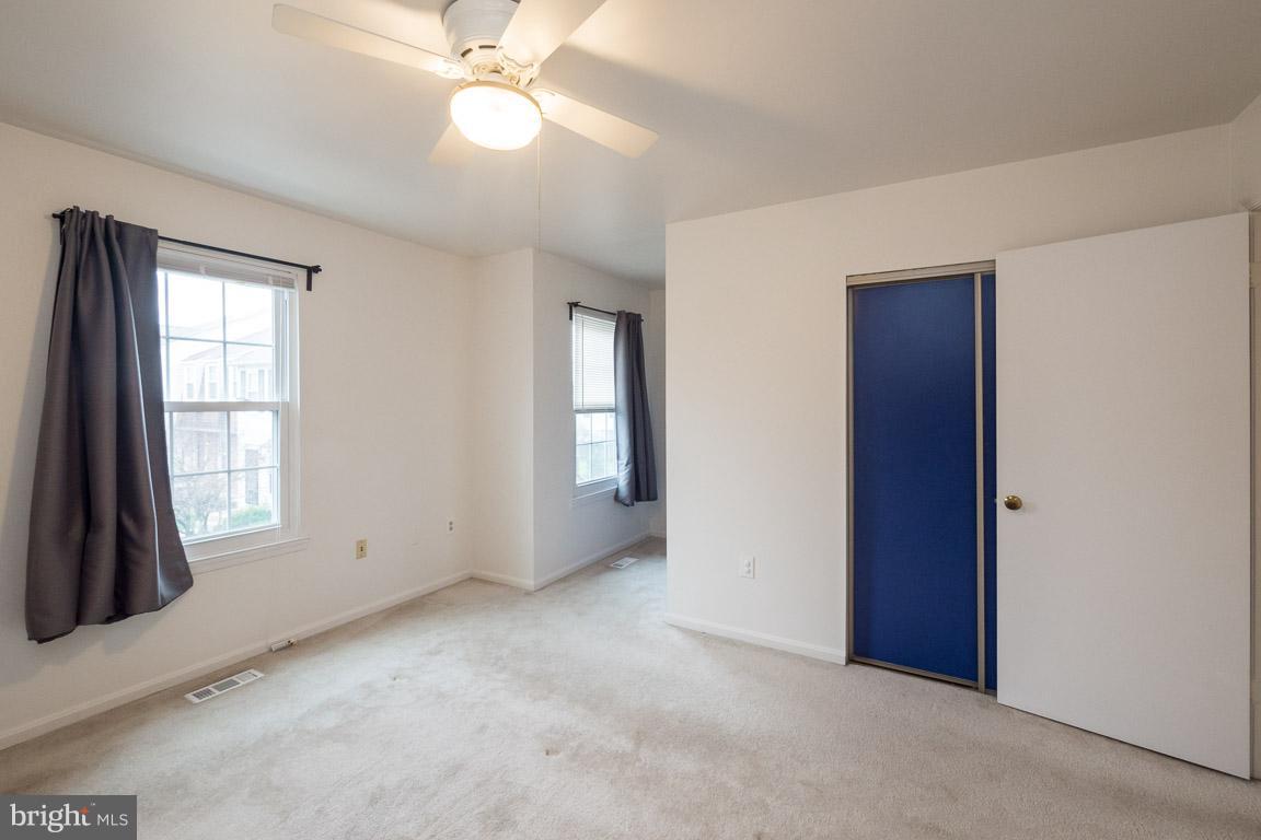 CROFTON COMMONS - Residential