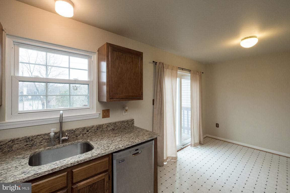 CROFTON COMMONS - Residential