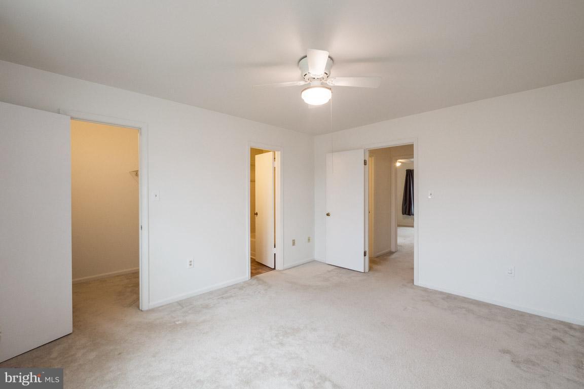 CROFTON COMMONS - Residential