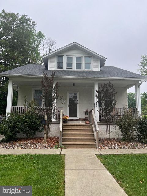 340 ELM AVENUE 2ND FLOOR MAPLE SHADE NJ 08052