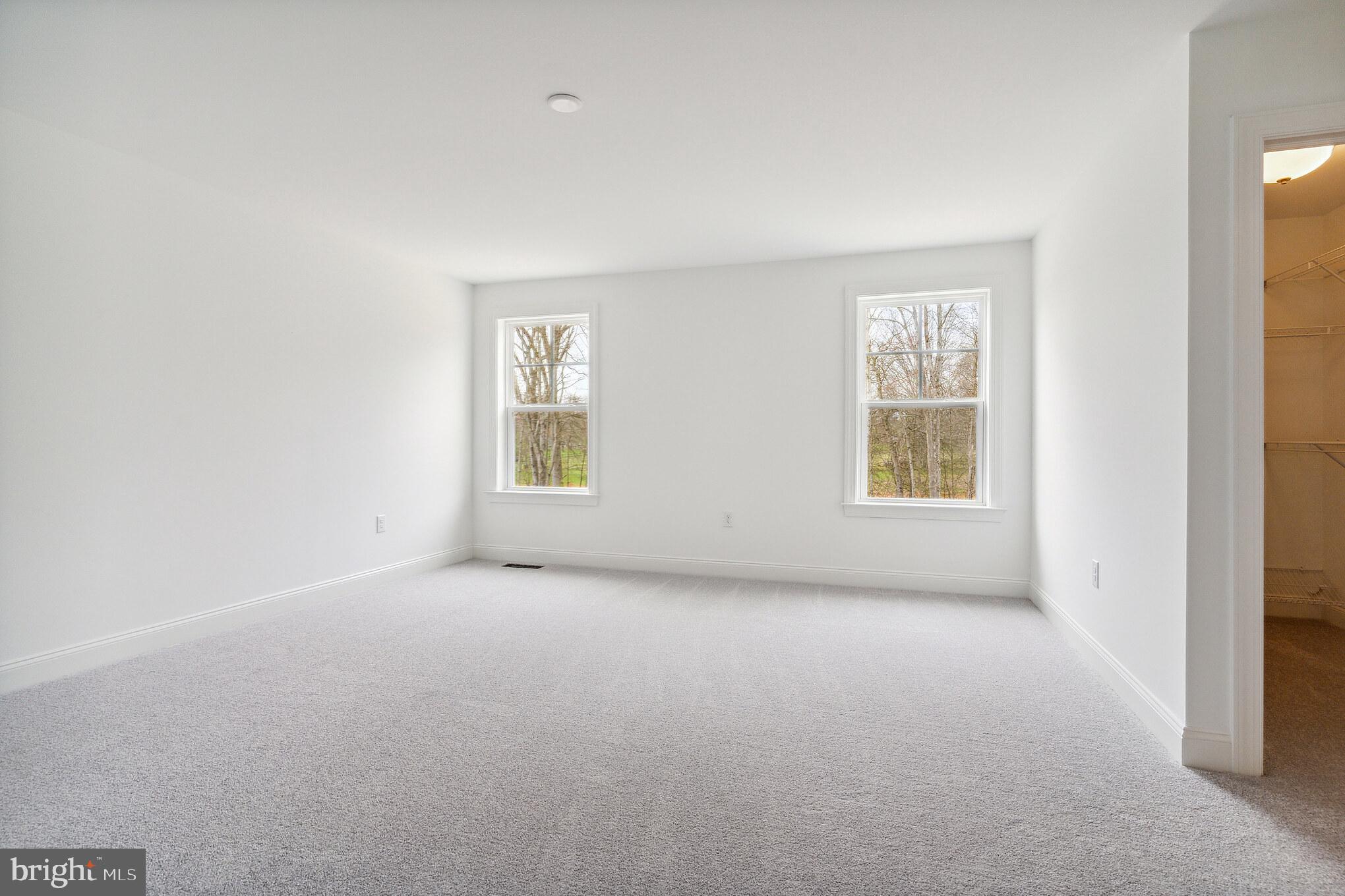 MAPLE RIDGE - Residential