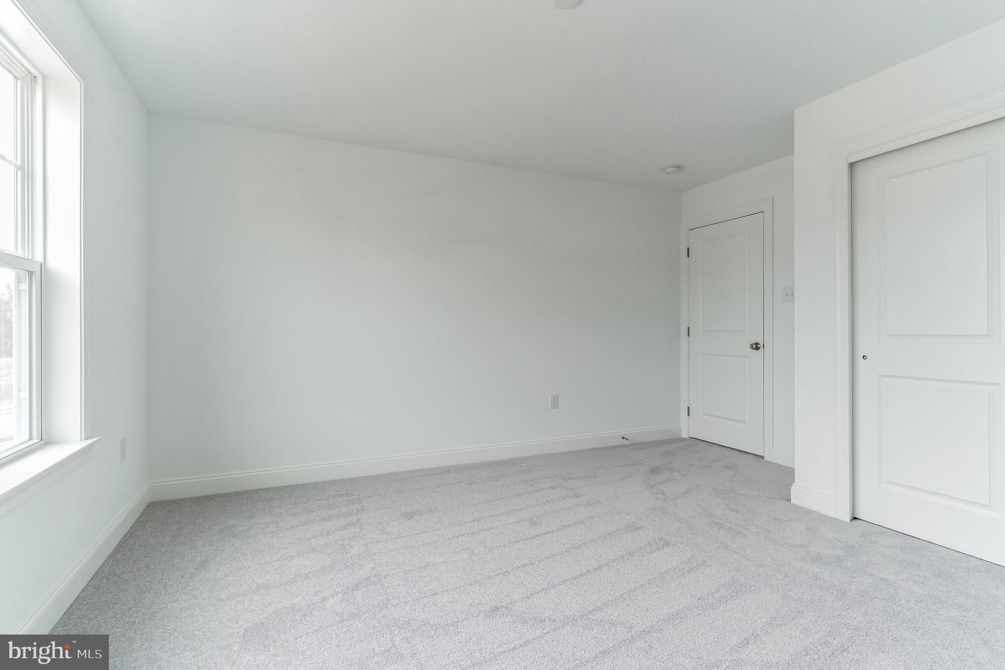 MAPLE RIDGE - Residential