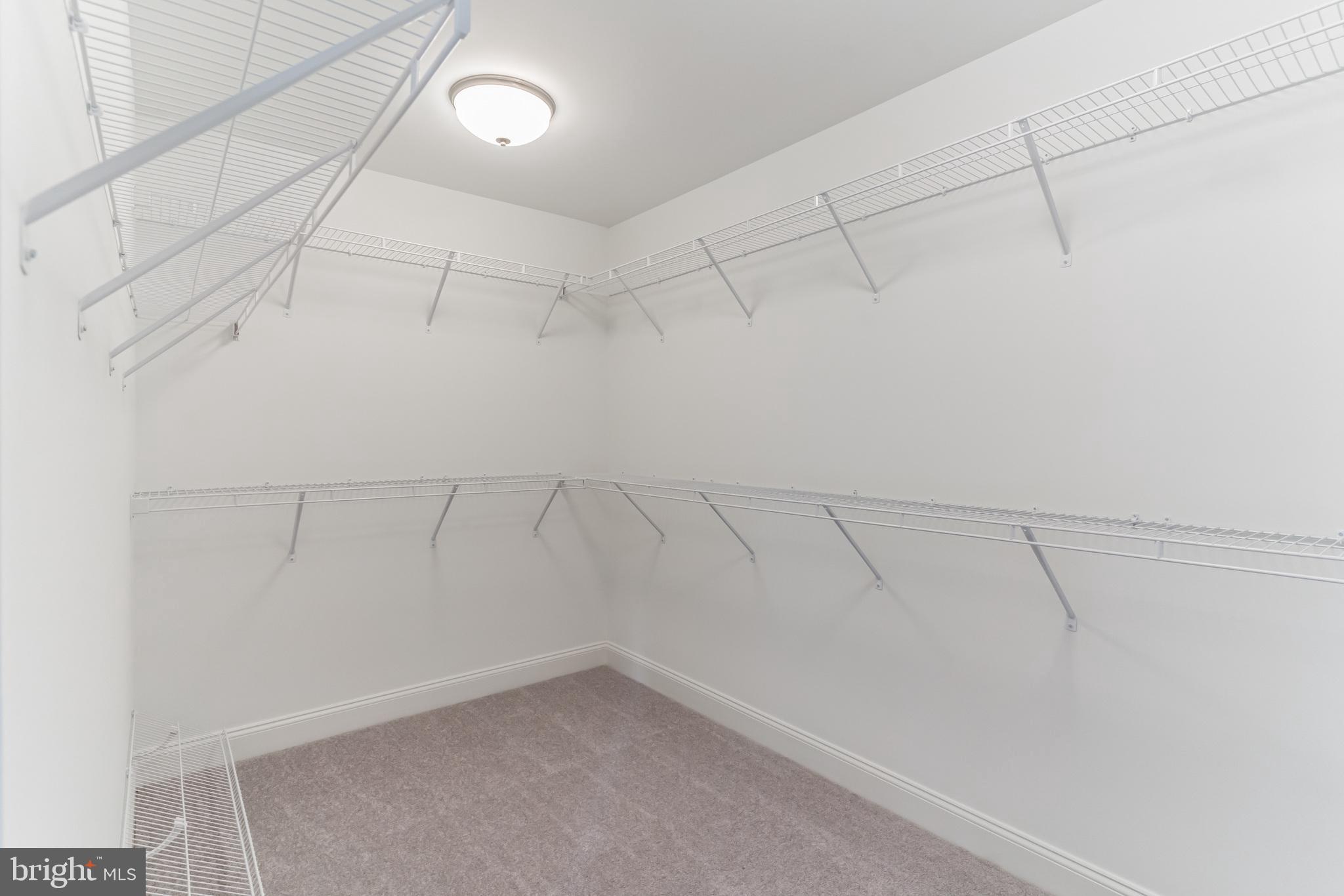 MAPLE RIDGE - Residential