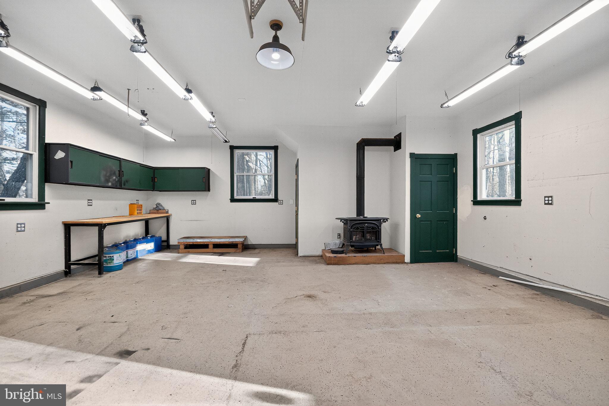 RITTERS HIDDEN VALLEY - Residential