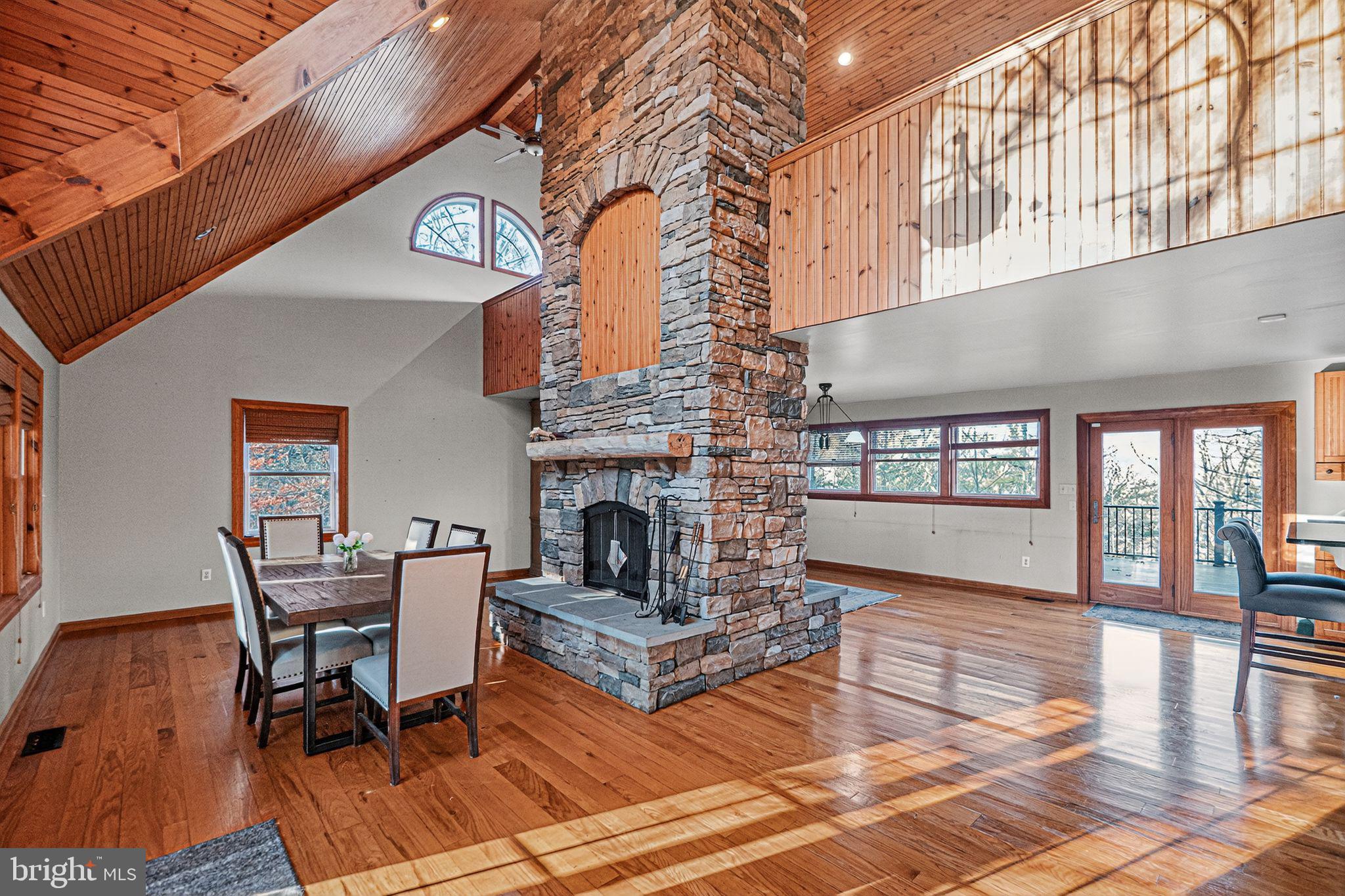 RITTERS HIDDEN VALLEY - Residential