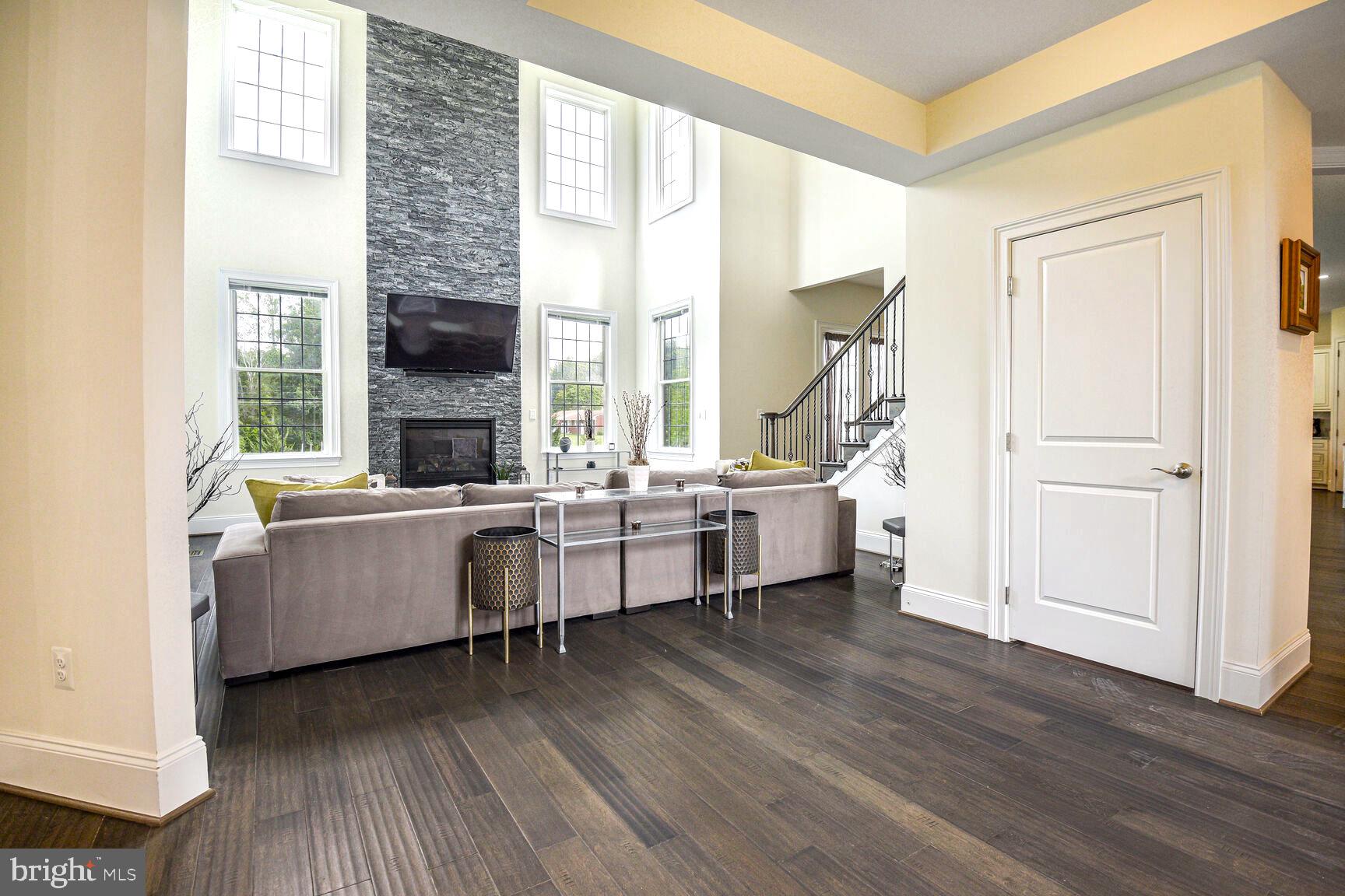 TROTTERS GLEN - Residential