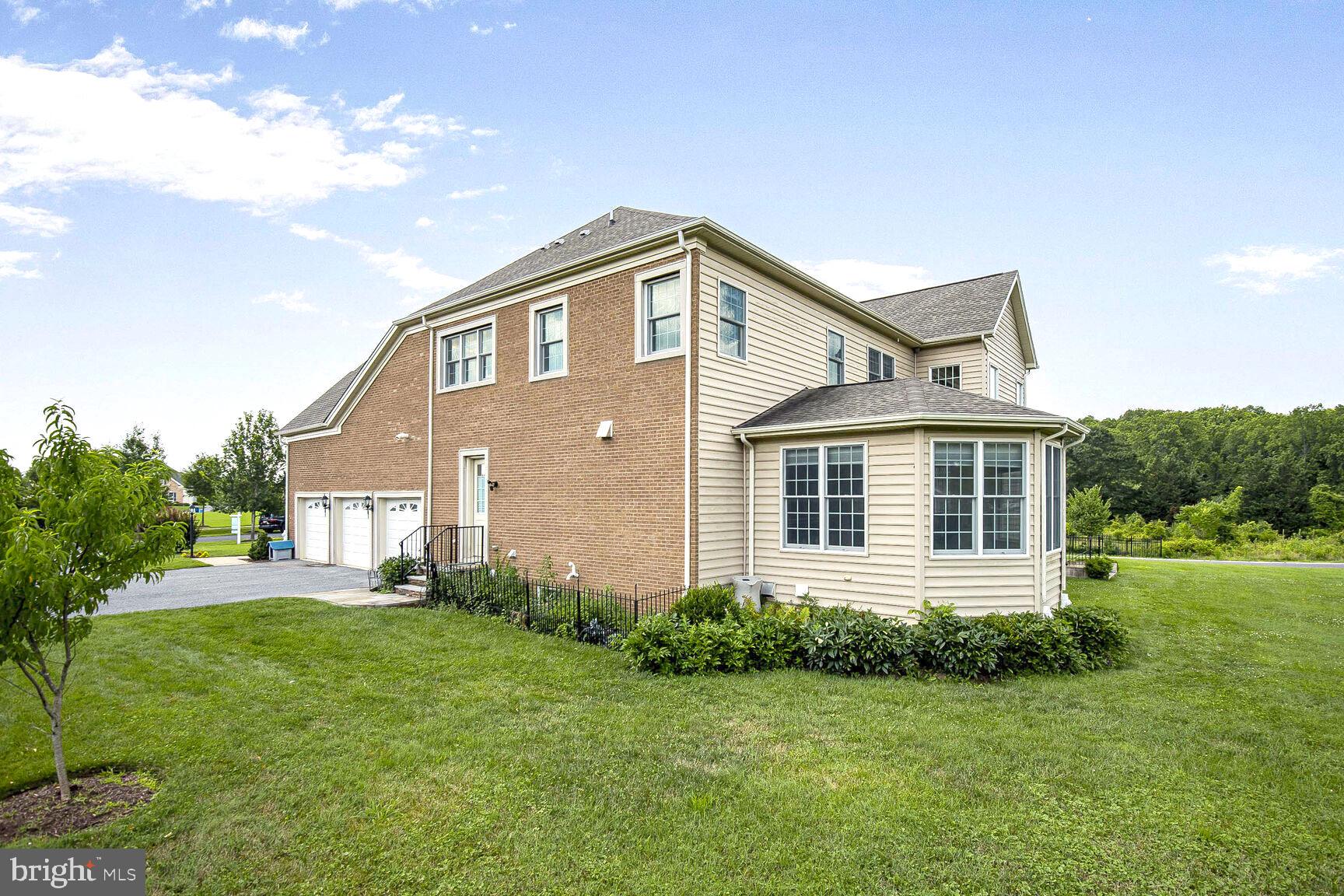 TROTTERS GLEN - Residential