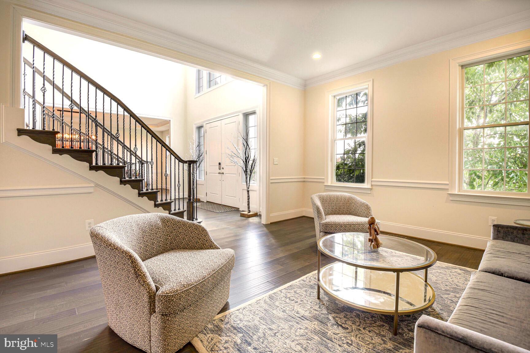 TROTTERS GLEN - Residential