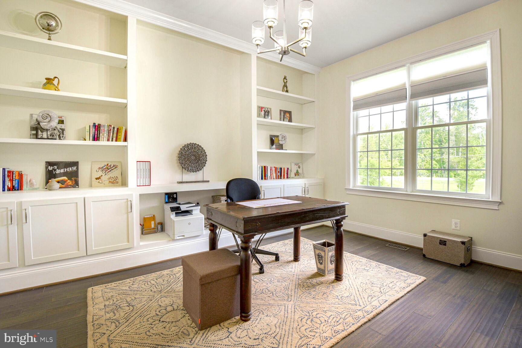 TROTTERS GLEN - Residential