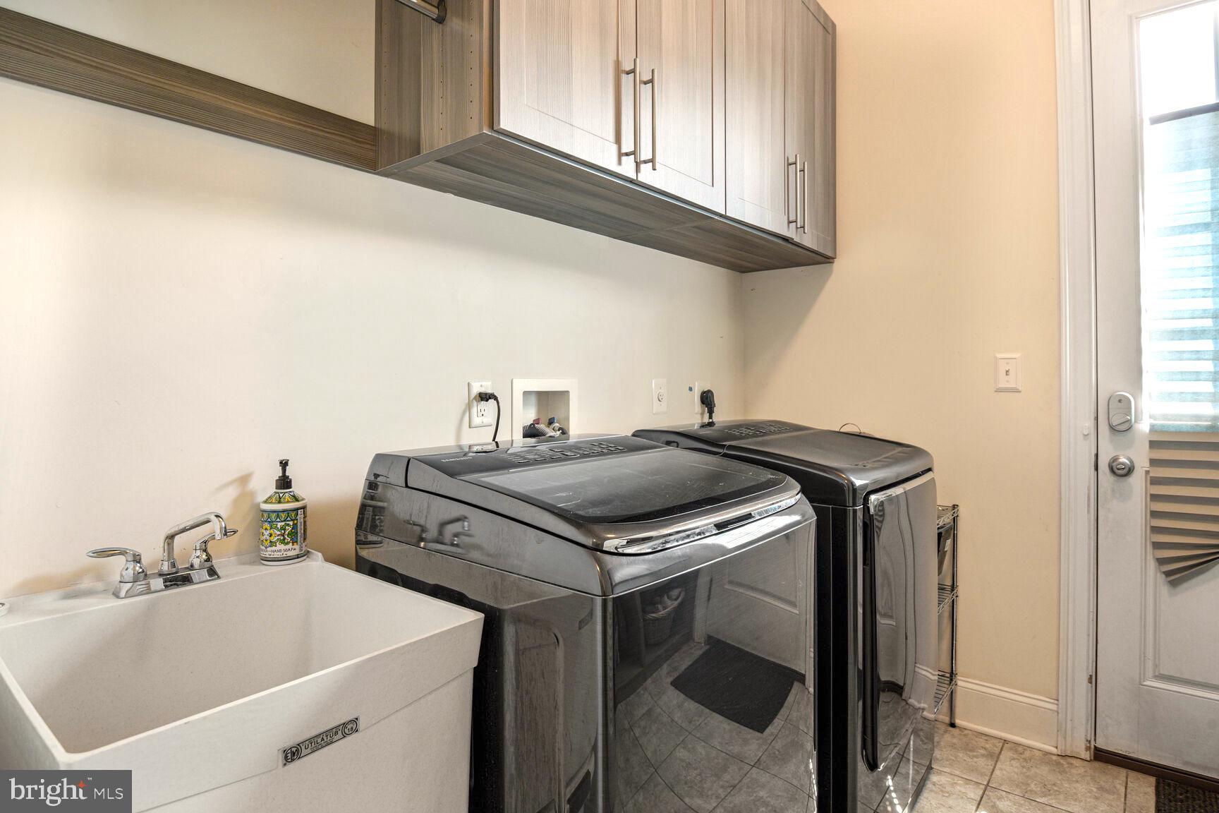 TROTTERS GLEN - Residential