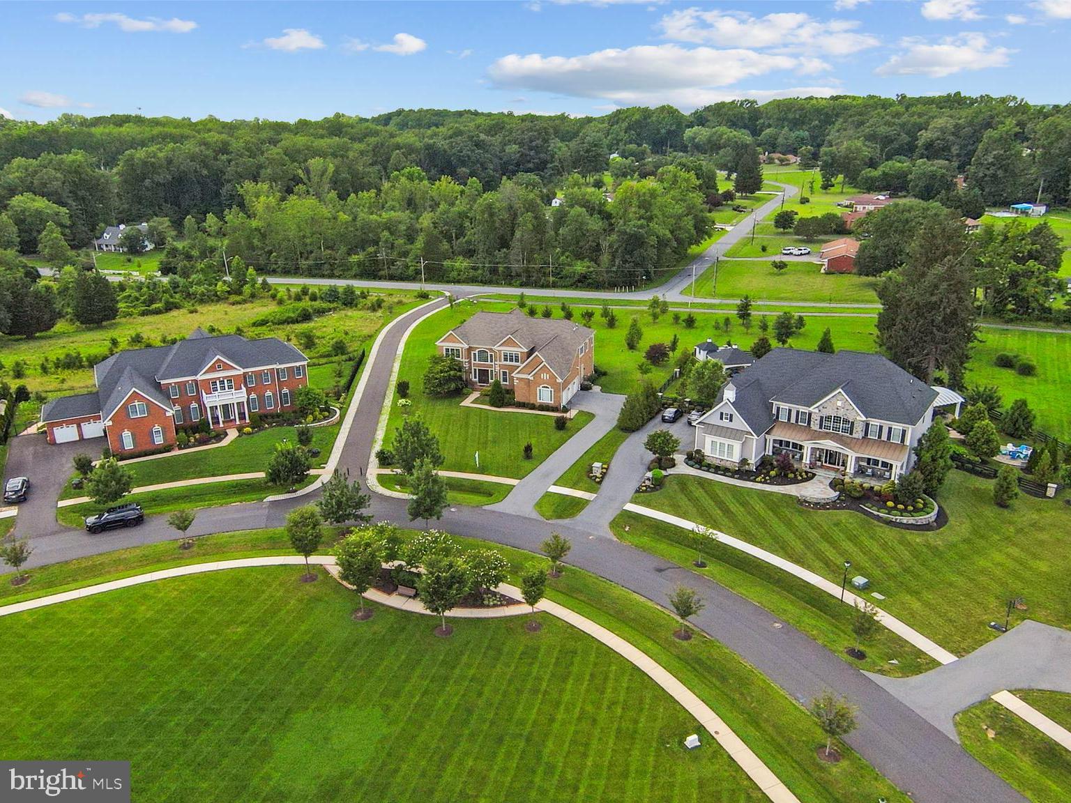 TROTTERS GLEN - Residential