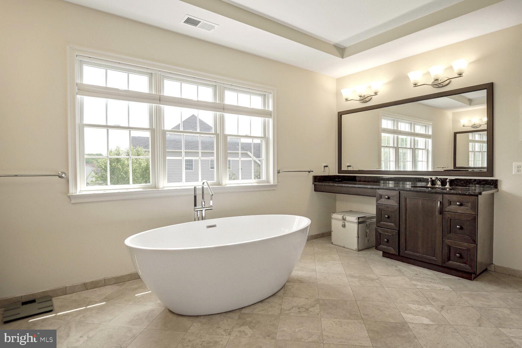 TROTTERS GLEN - Residential