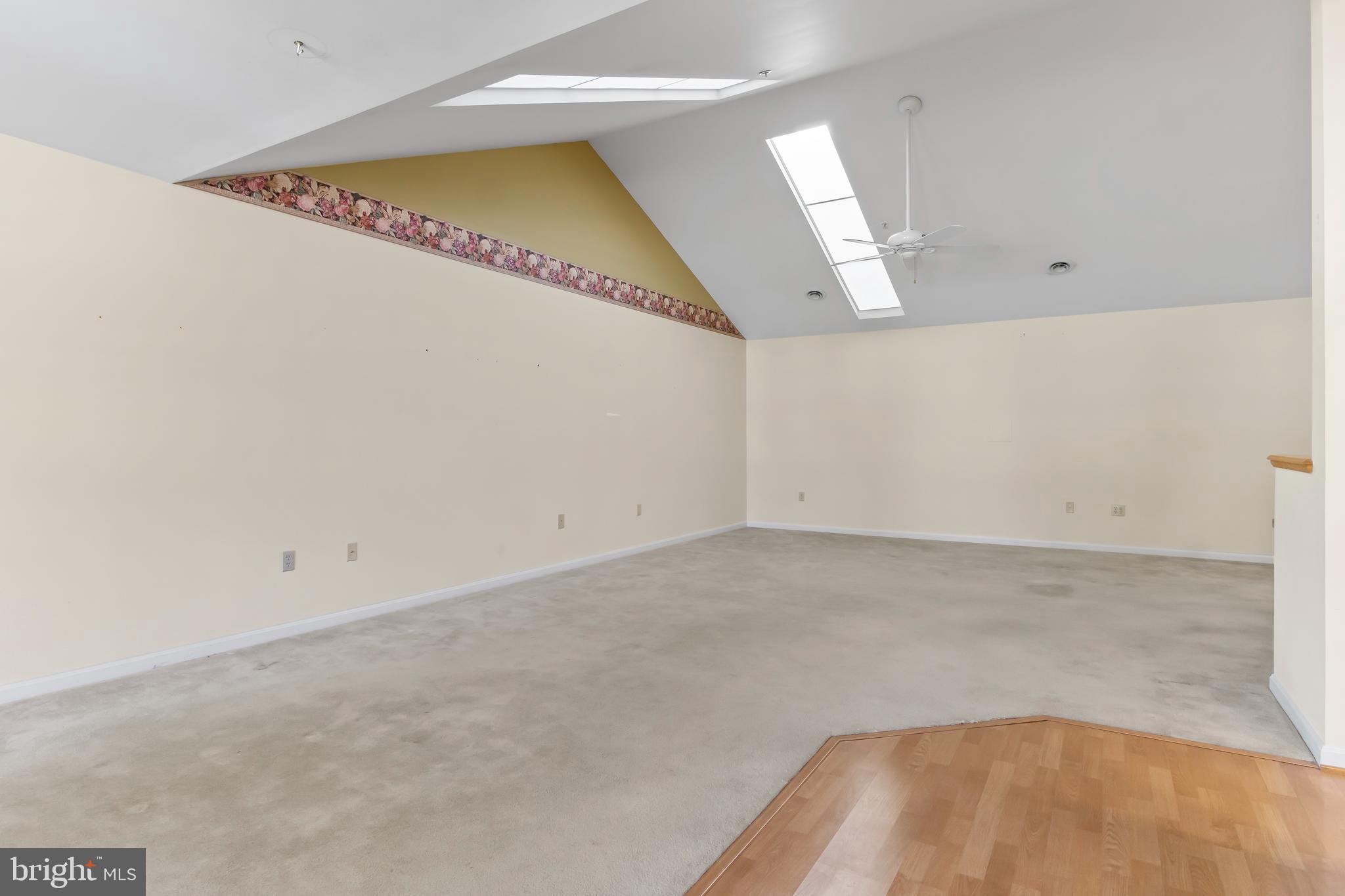 ENGLEBROOK PARK - Residential