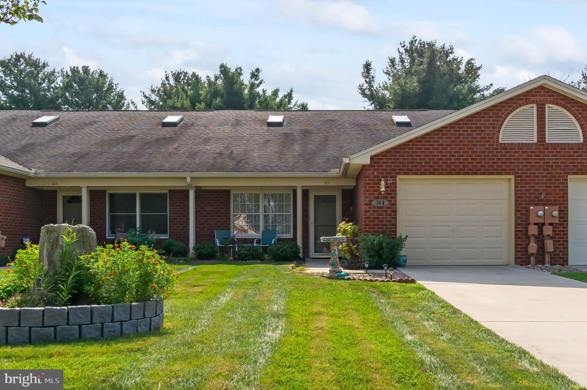 ENGLEBROOK PARK - Residential