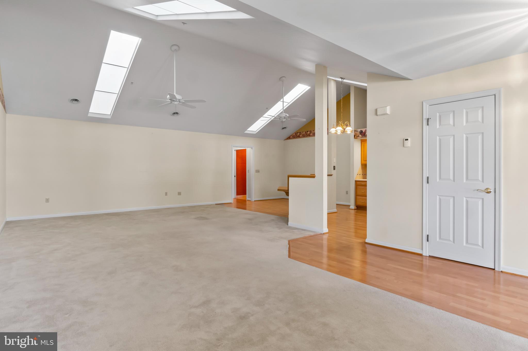 ENGLEBROOK PARK - Residential