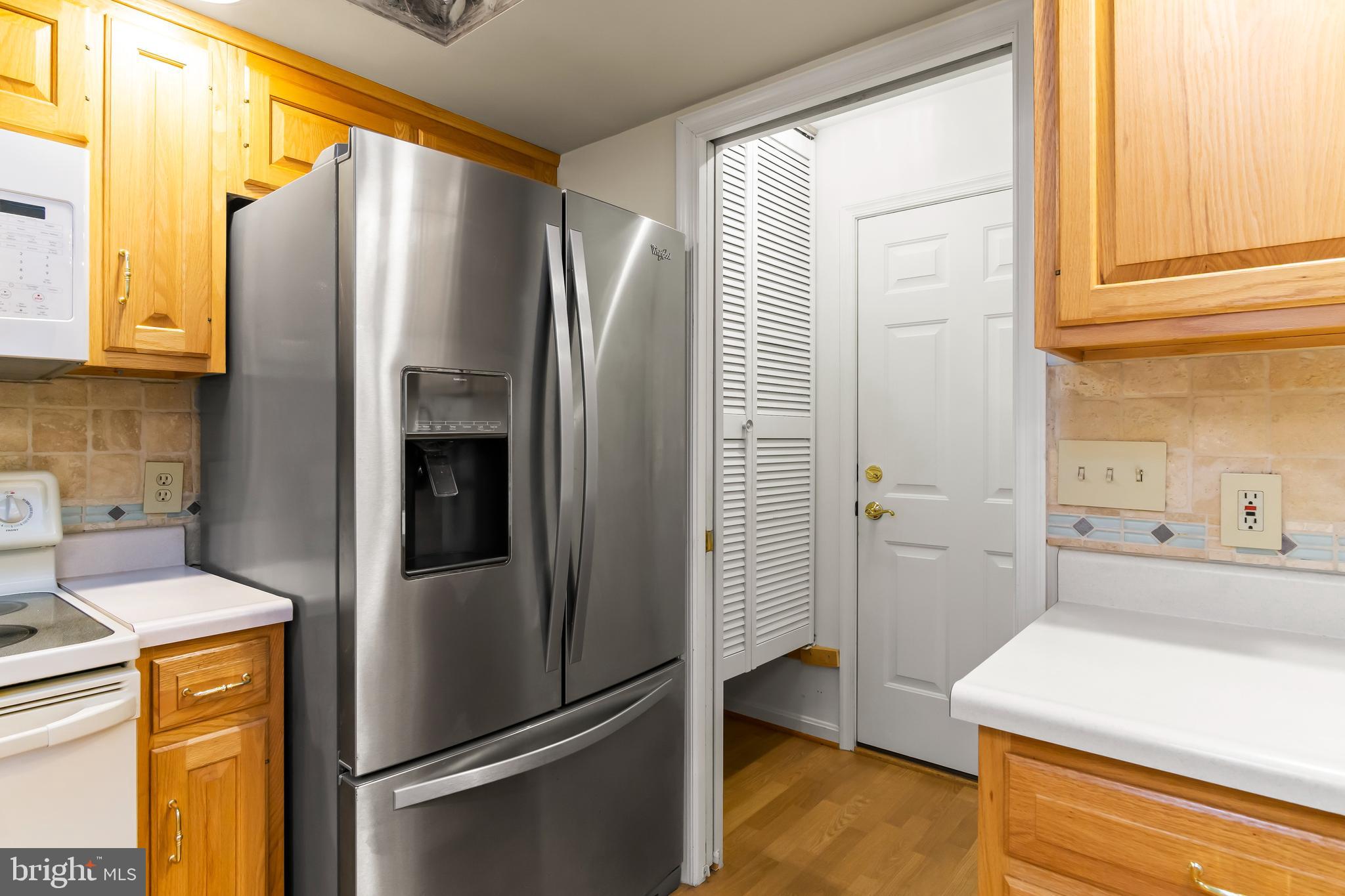 ENGLEBROOK PARK - Residential