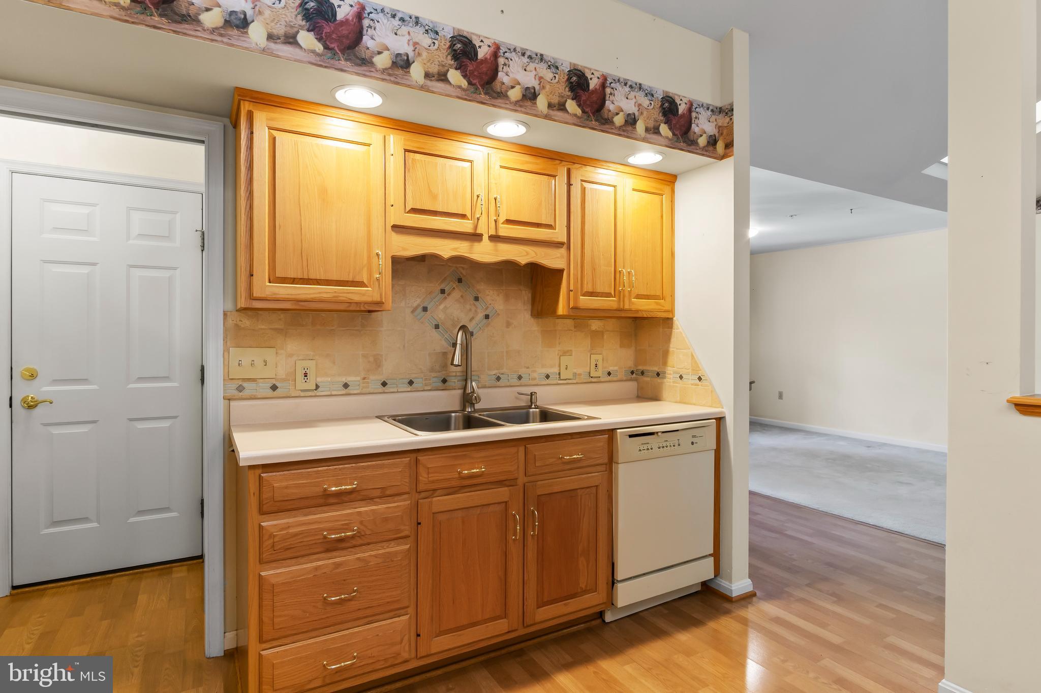 ENGLEBROOK PARK - Residential