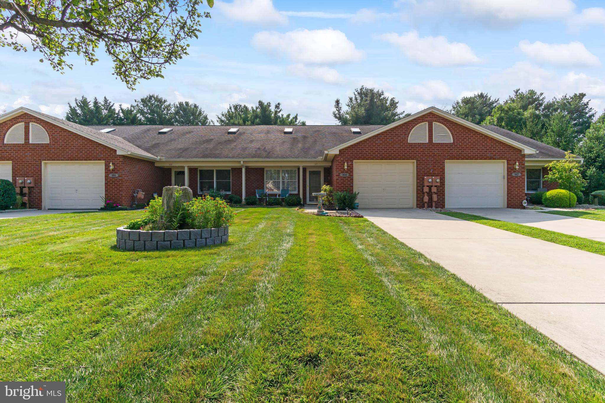ENGLEBROOK PARK - Residential