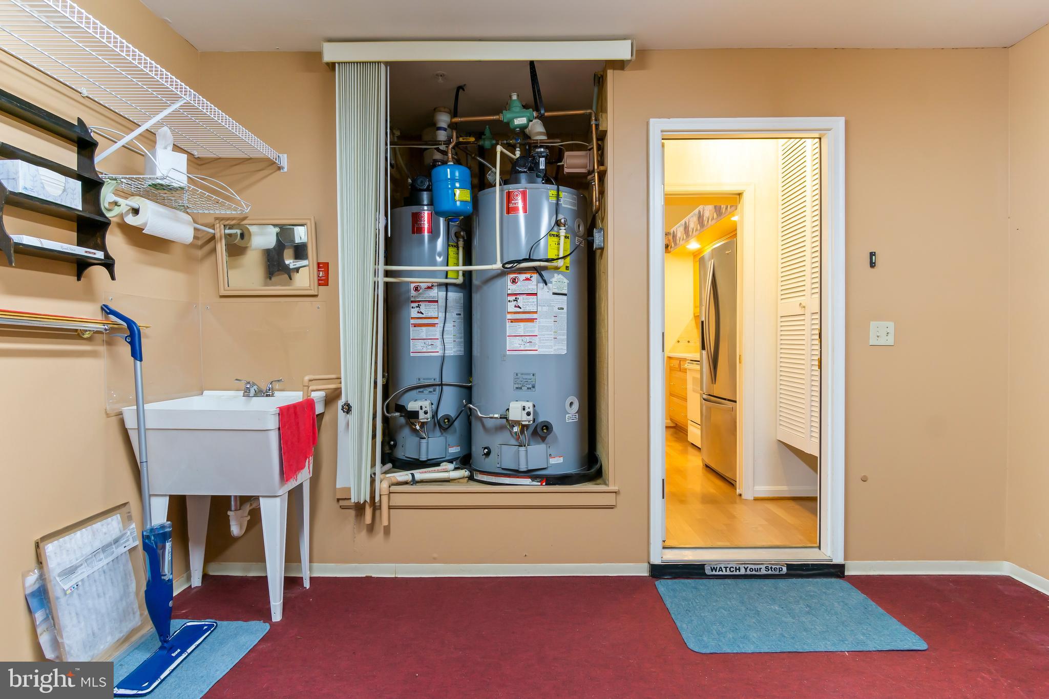 ENGLEBROOK PARK - Residential