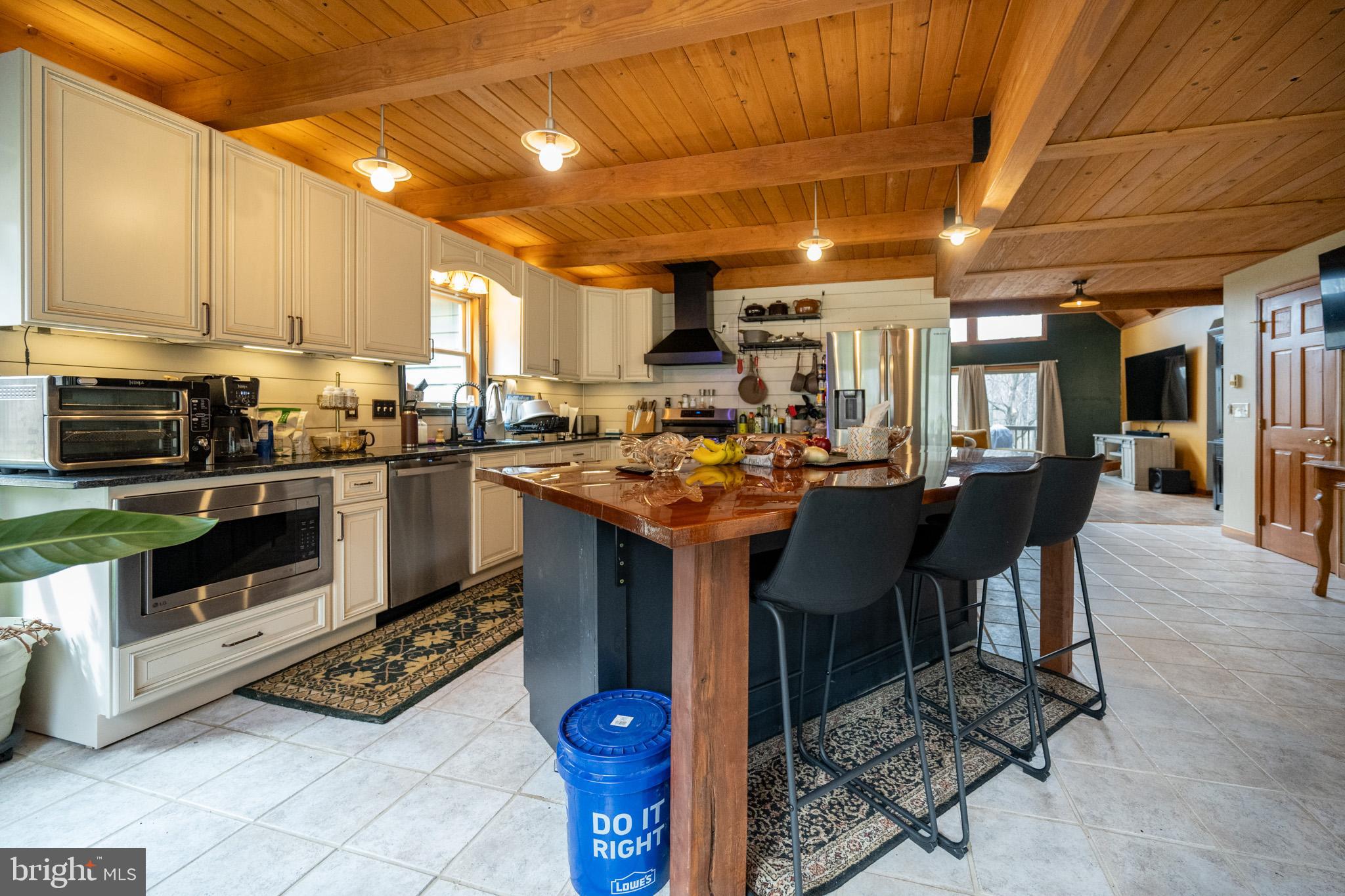 APPALACHIAN VILLAGE - Residential